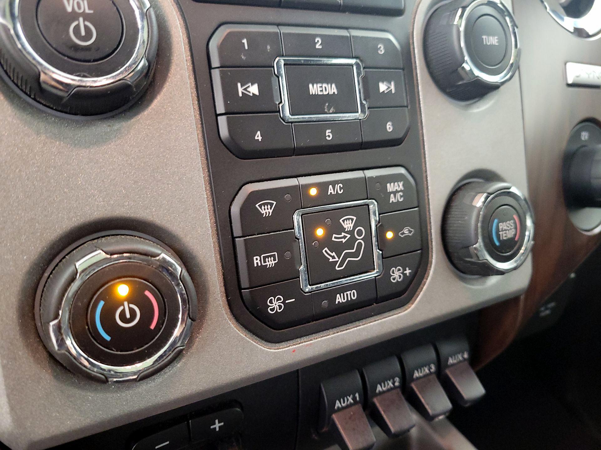 Thumbnail: 2015 Ford F-250 - 17