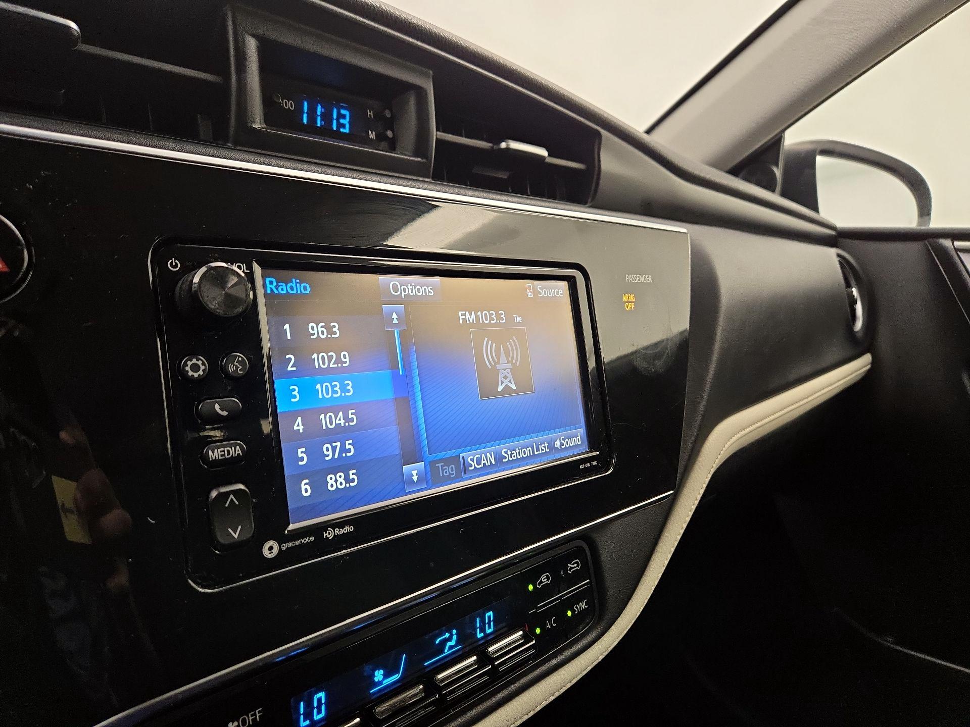 Thumbnail: 2018 Toyota Corolla iM - 15