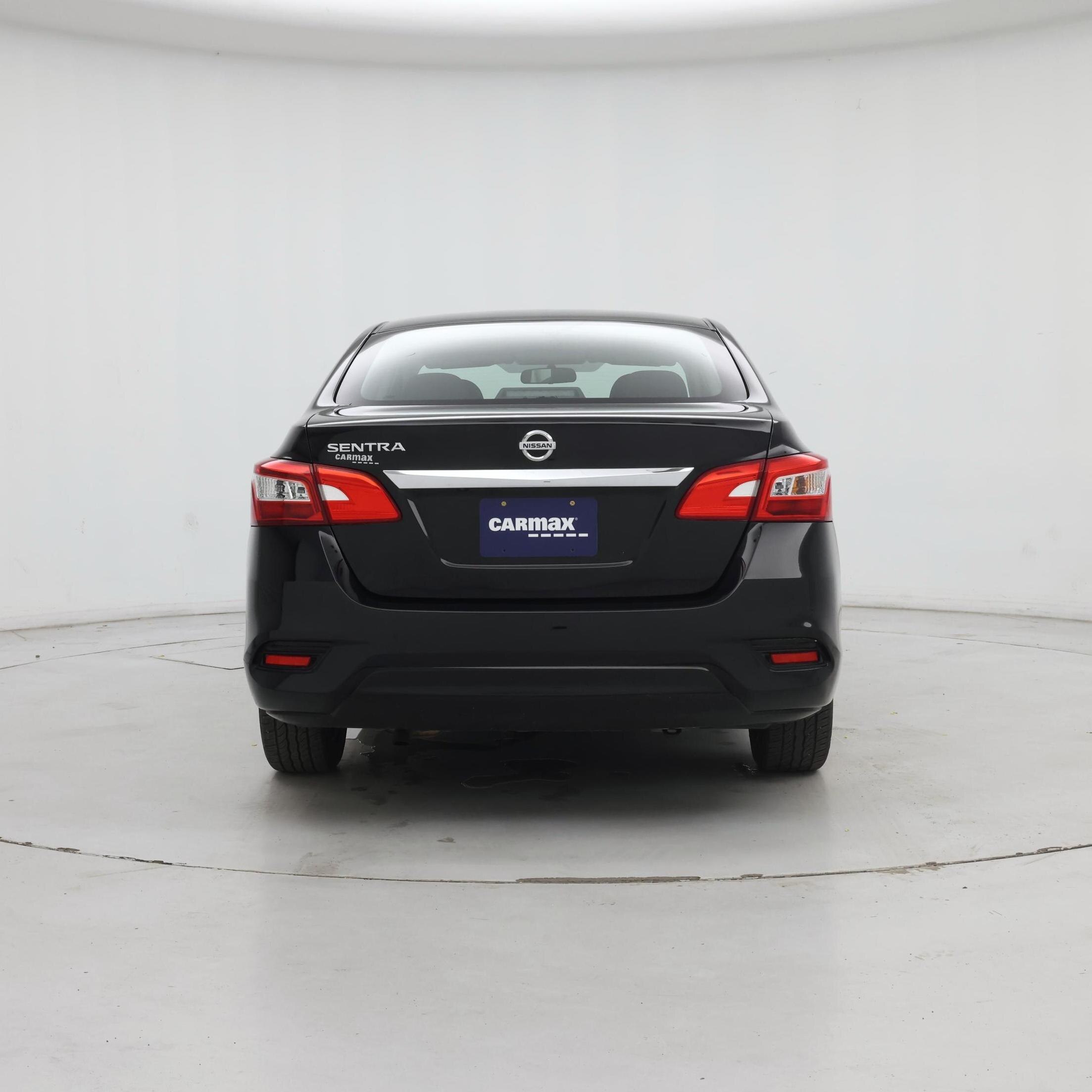 Thumbnail: 2019 Nissan Sentra - 6