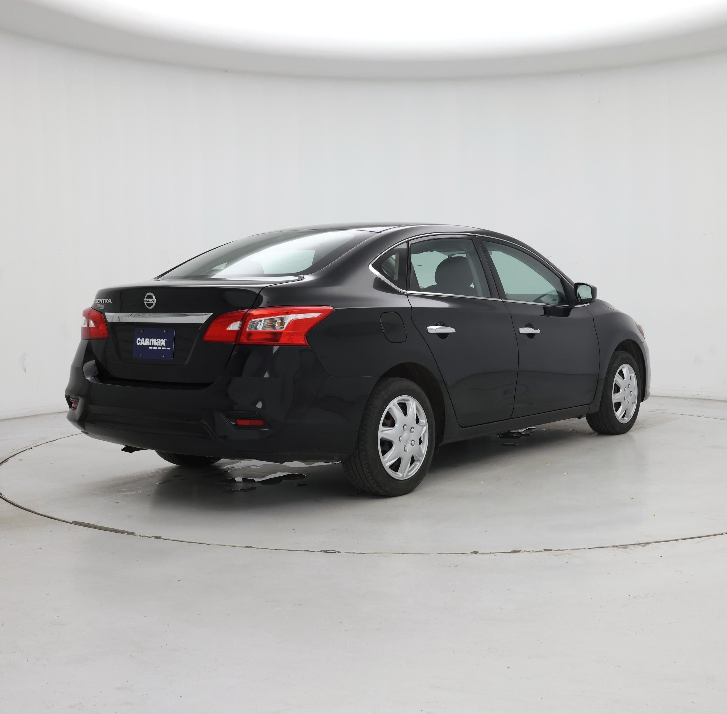 Thumbnail: 2019 Nissan Sentra - 8