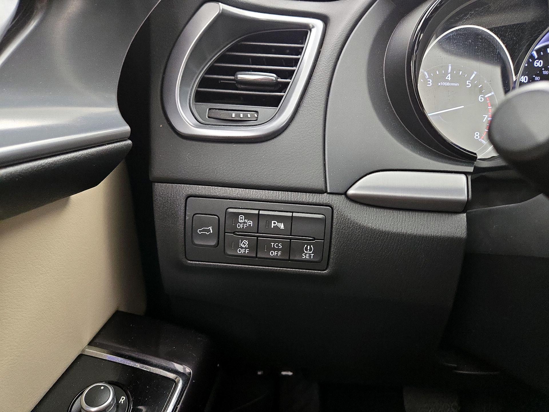 Thumbnail: 2016 Mazda CX-9 - 13