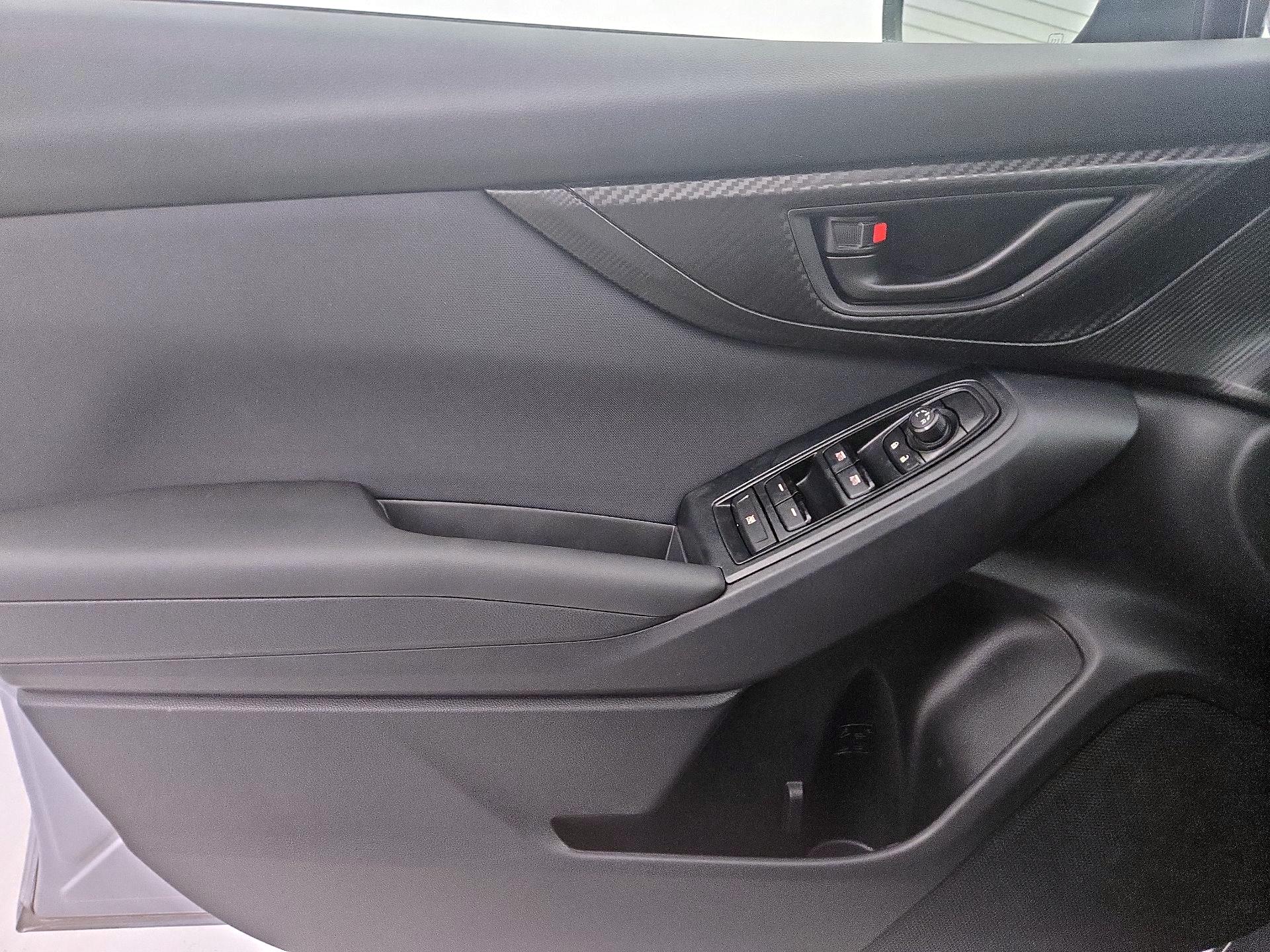 Thumbnail: 2018 Subaru Crosstrek - 12