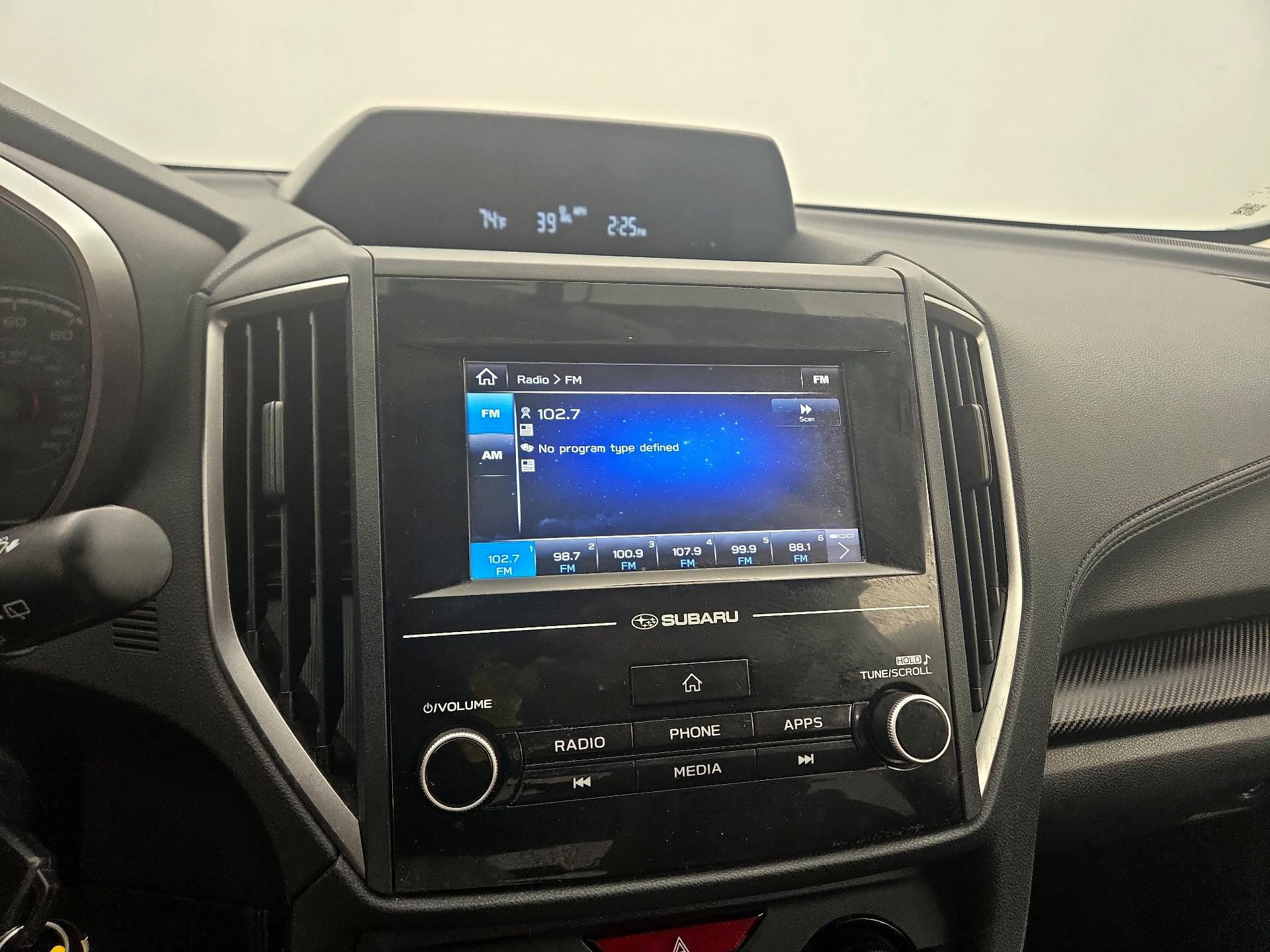 Thumbnail: 2018 Subaru Crosstrek - 15