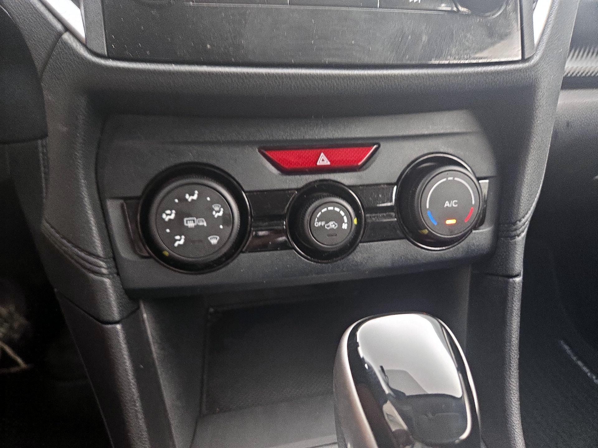 Thumbnail: 2018 Subaru Crosstrek - 16