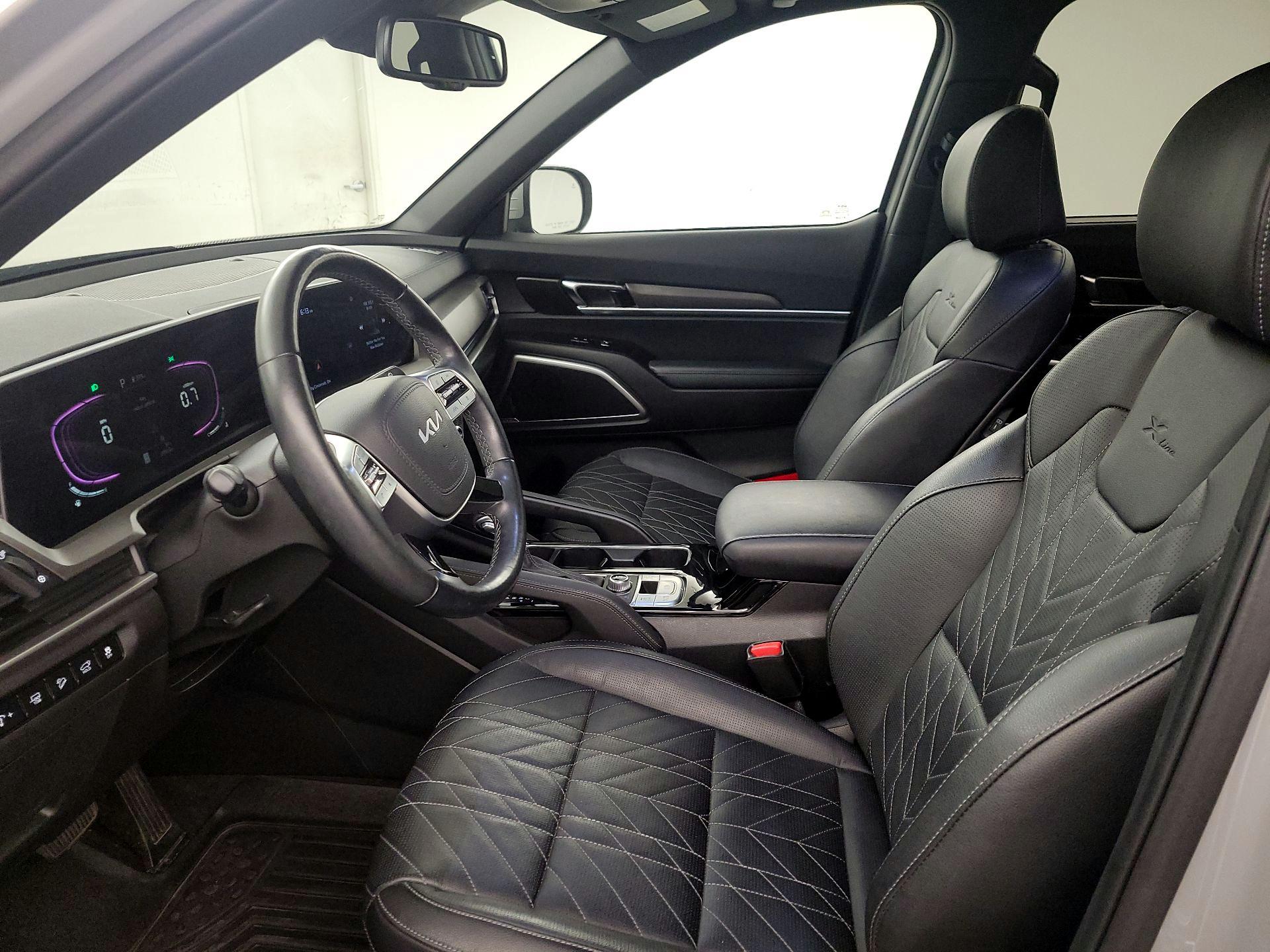 Thumbnail: 2023 Kia Telluride - 11