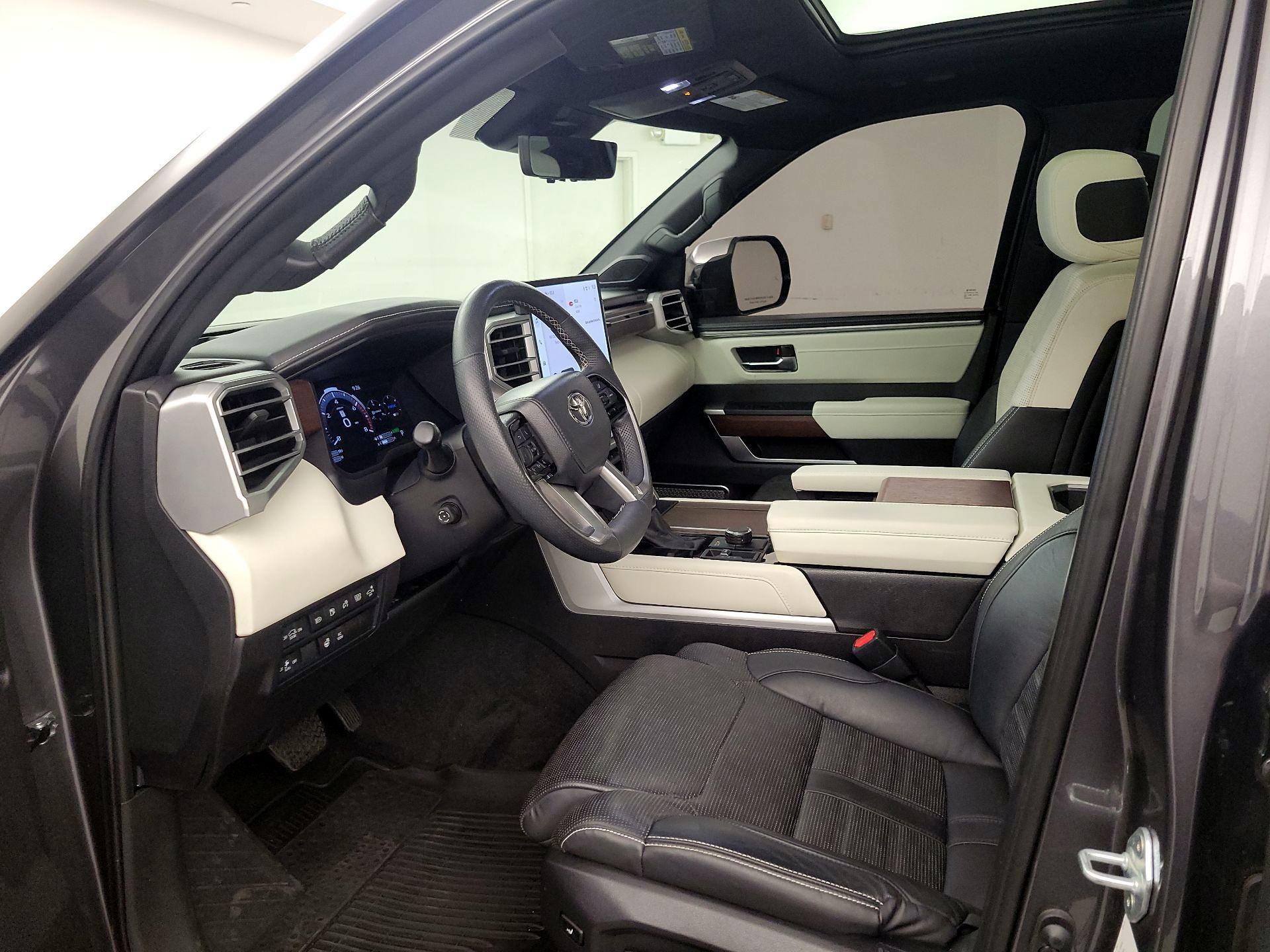 Thumbnail: 2024 Toyota Sequoia - 11