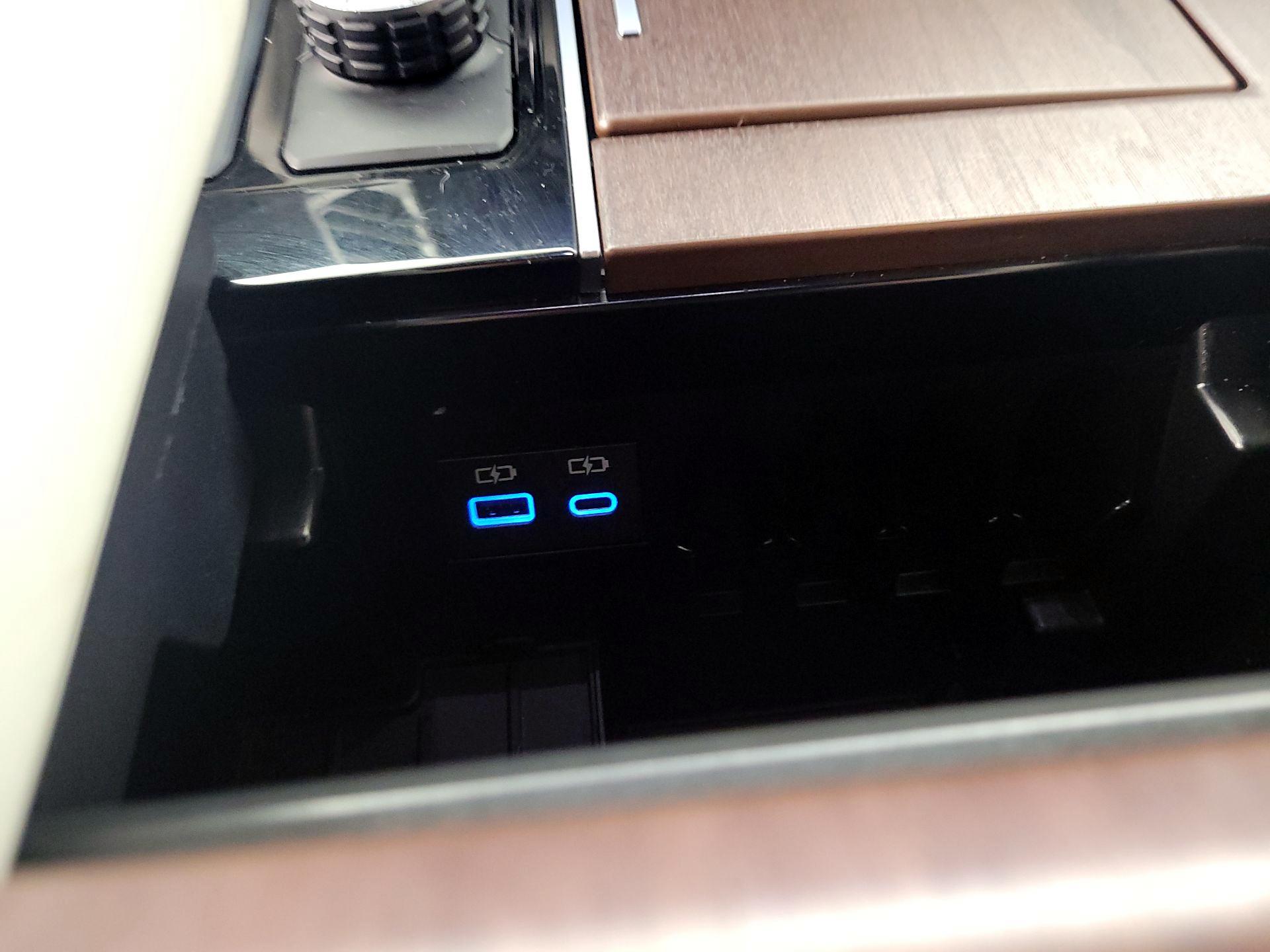 Thumbnail: 2024 Toyota Sequoia - 18