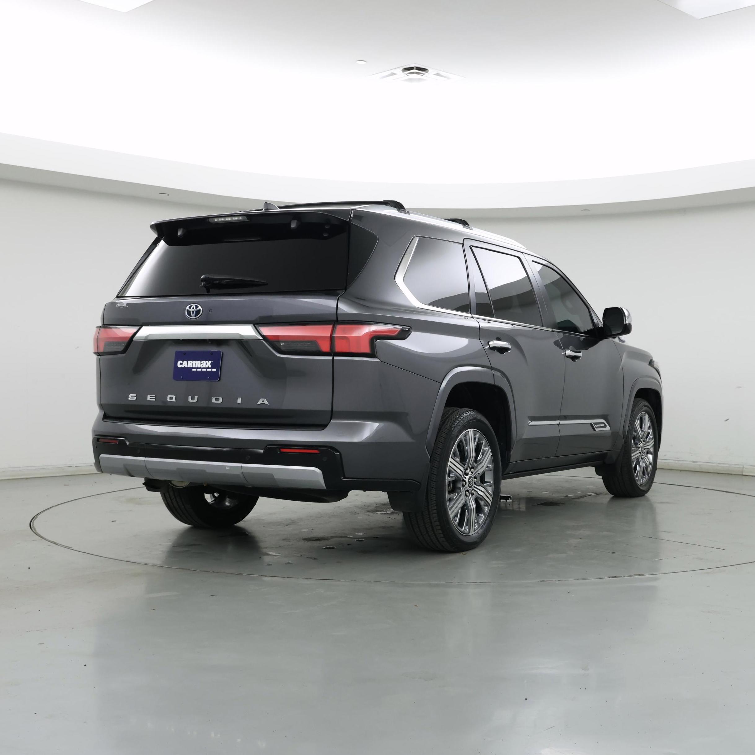 Thumbnail: 2024 Toyota Sequoia - 8