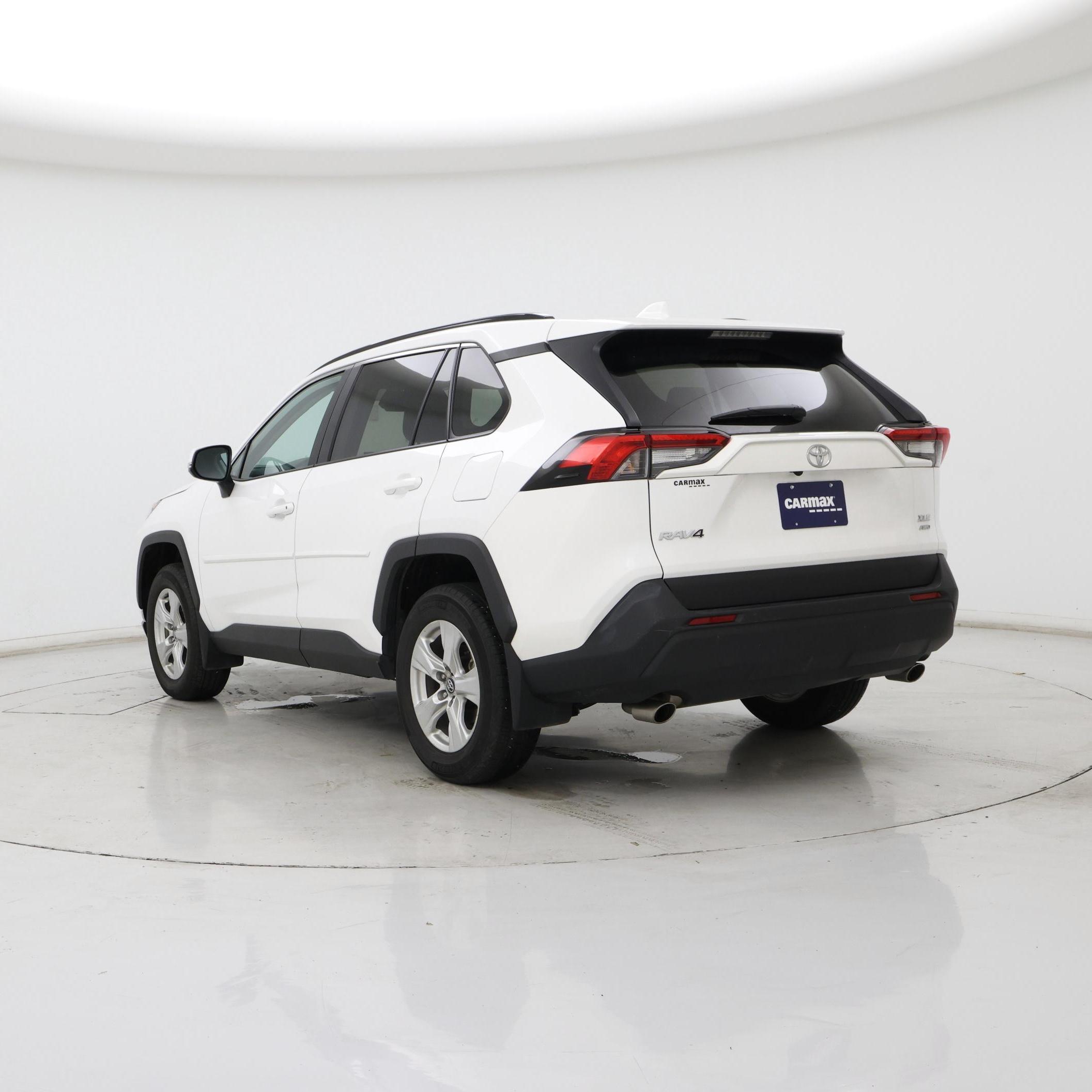 Thumbnail: 2020 Toyota RAV4 - 2