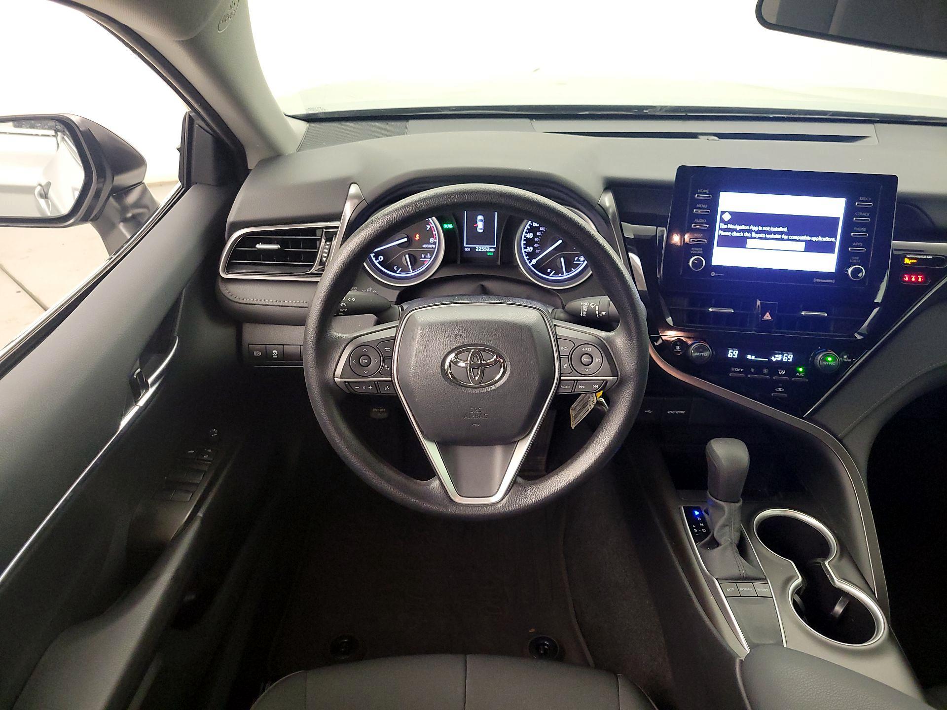 Thumbnail: 2024 Toyota Camry - 10