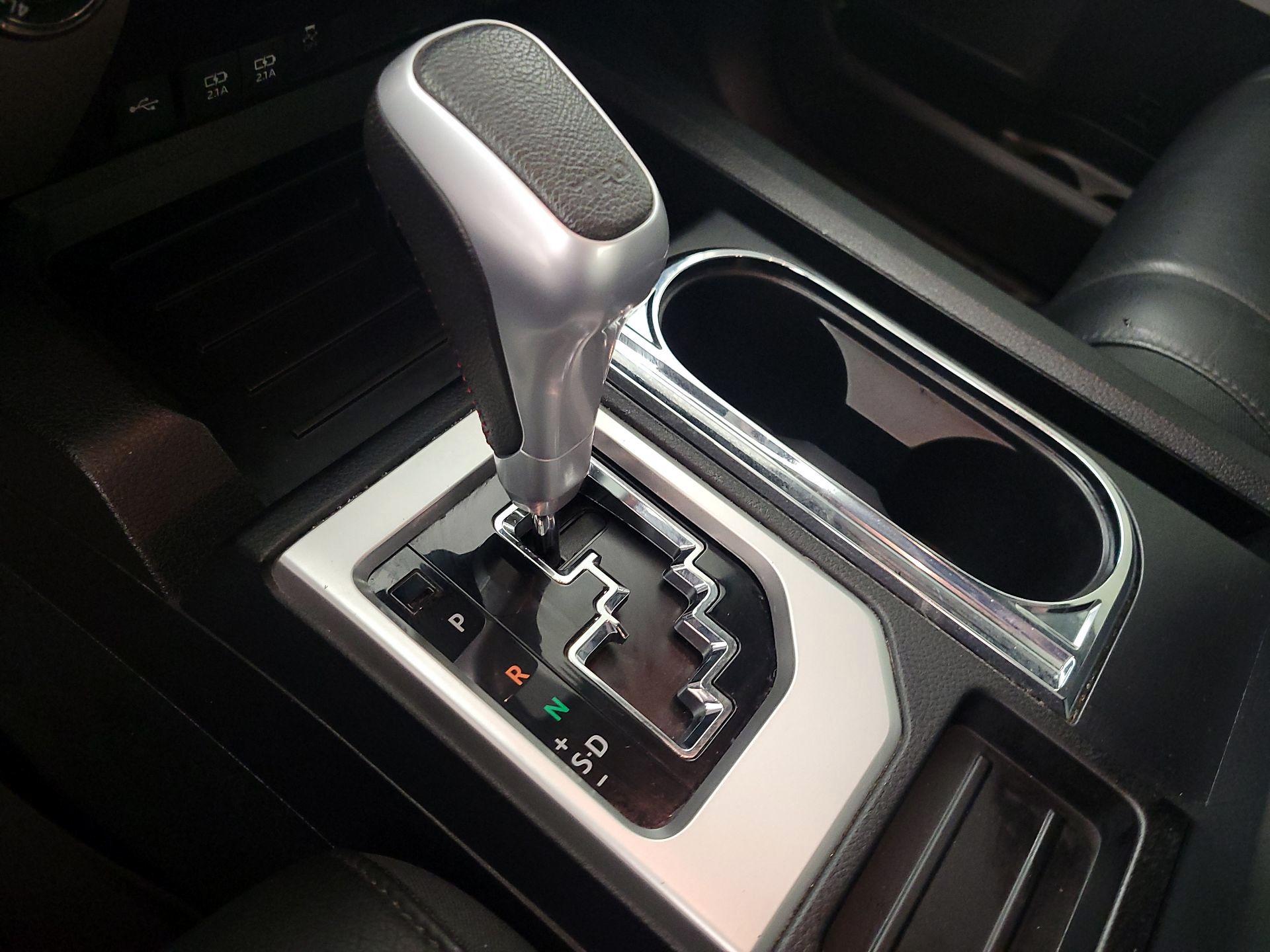 Thumbnail: 2021 Toyota Tundra - 18