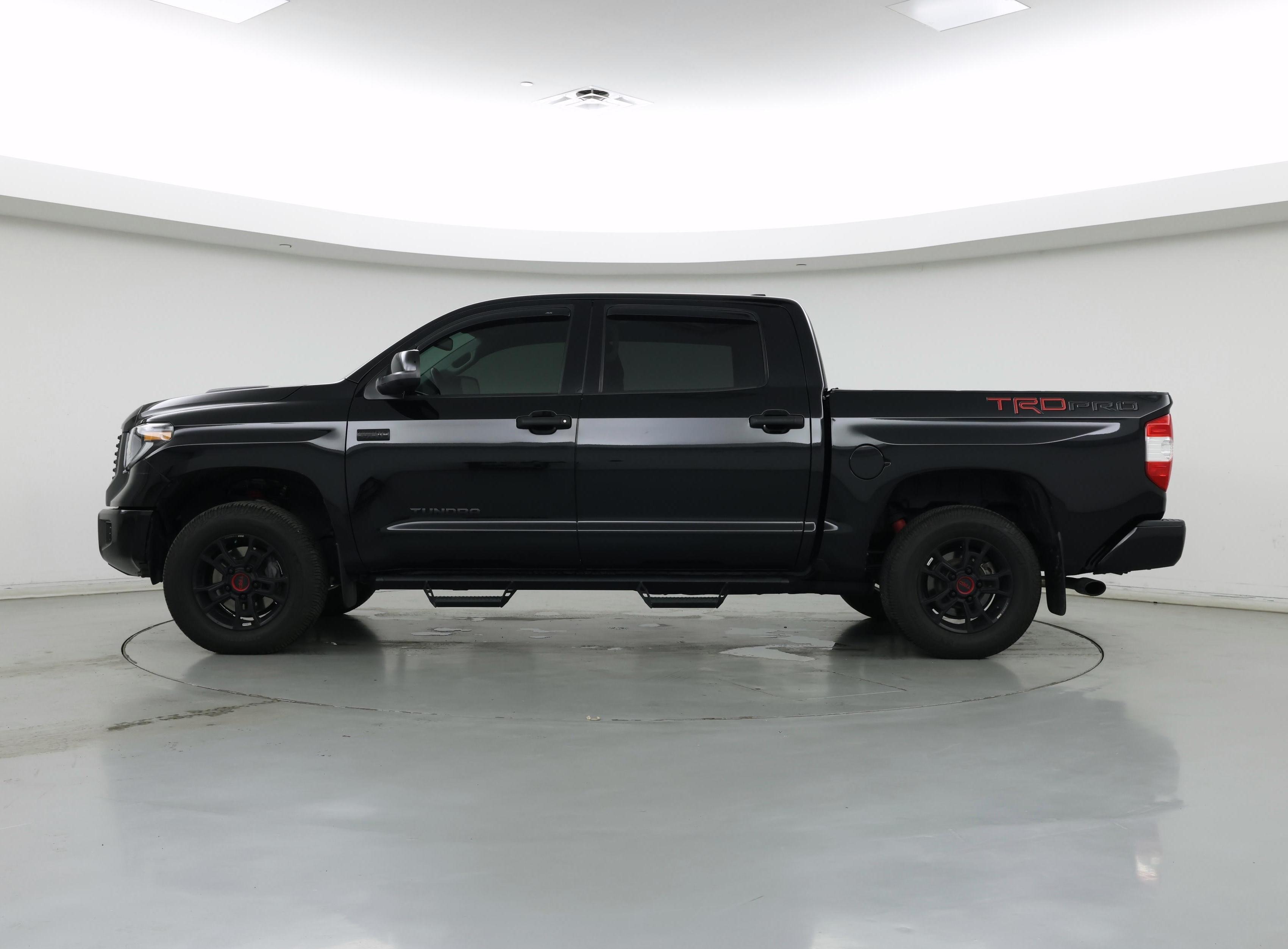 Thumbnail: 2021 Toyota Tundra - 3