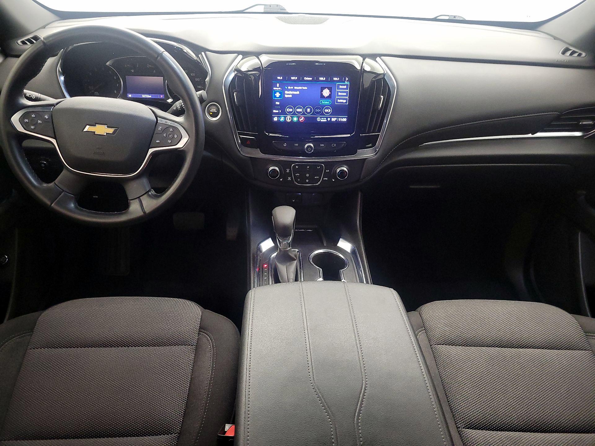 Thumbnail: 2023 Chevrolet Traverse - 9