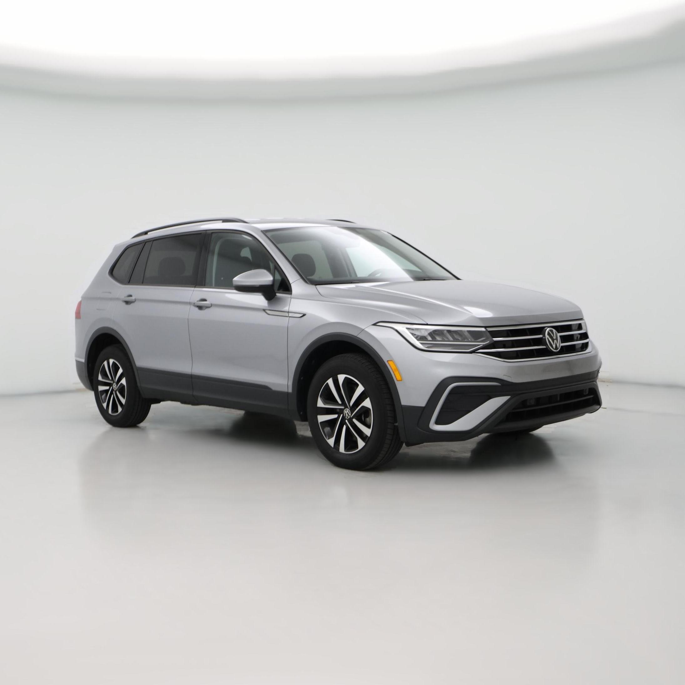 Thumbnail: 2023 Volkswagen Tiguan - 1