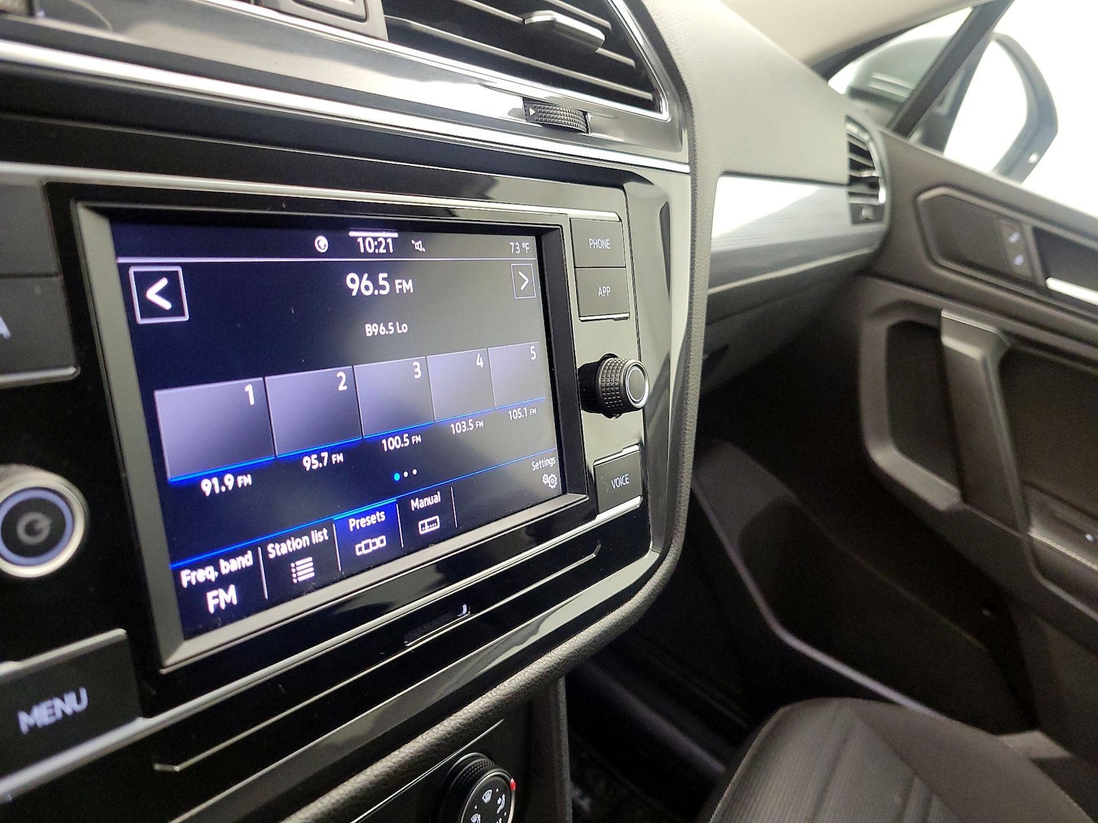 2023 Volkswagen Tiguan S - Photo 16