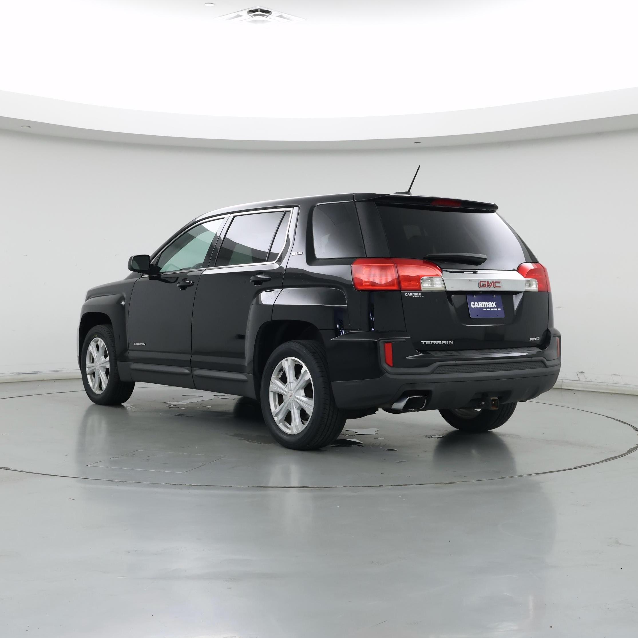 Thumbnail: 2017 GMC Terrain - 2
