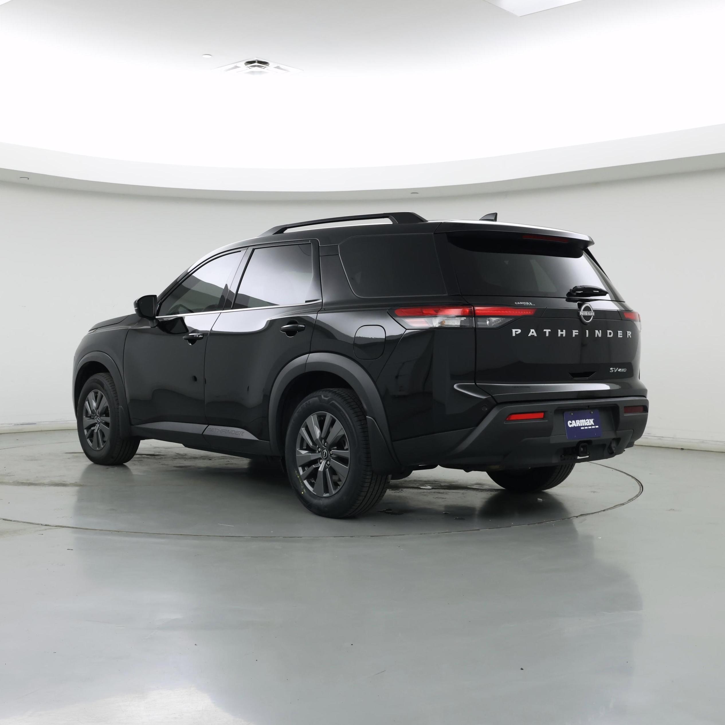 Thumbnail: 2024 Nissan Pathfinder - 2
