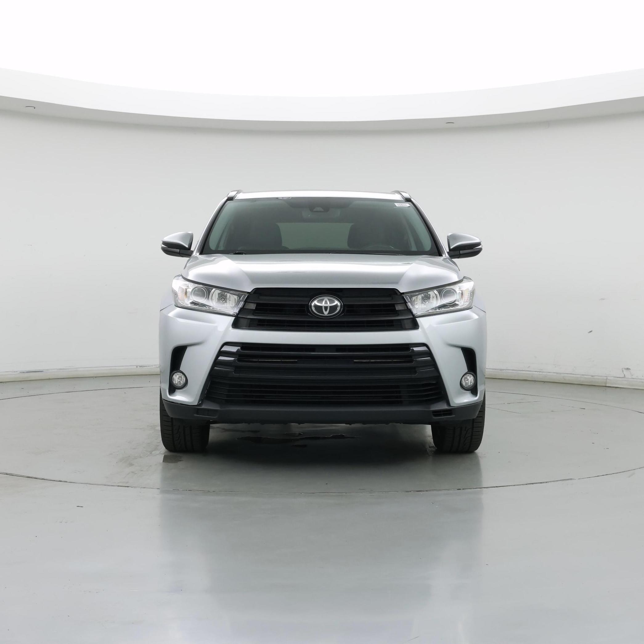 Thumbnail: 2017 Toyota Highlander - 5