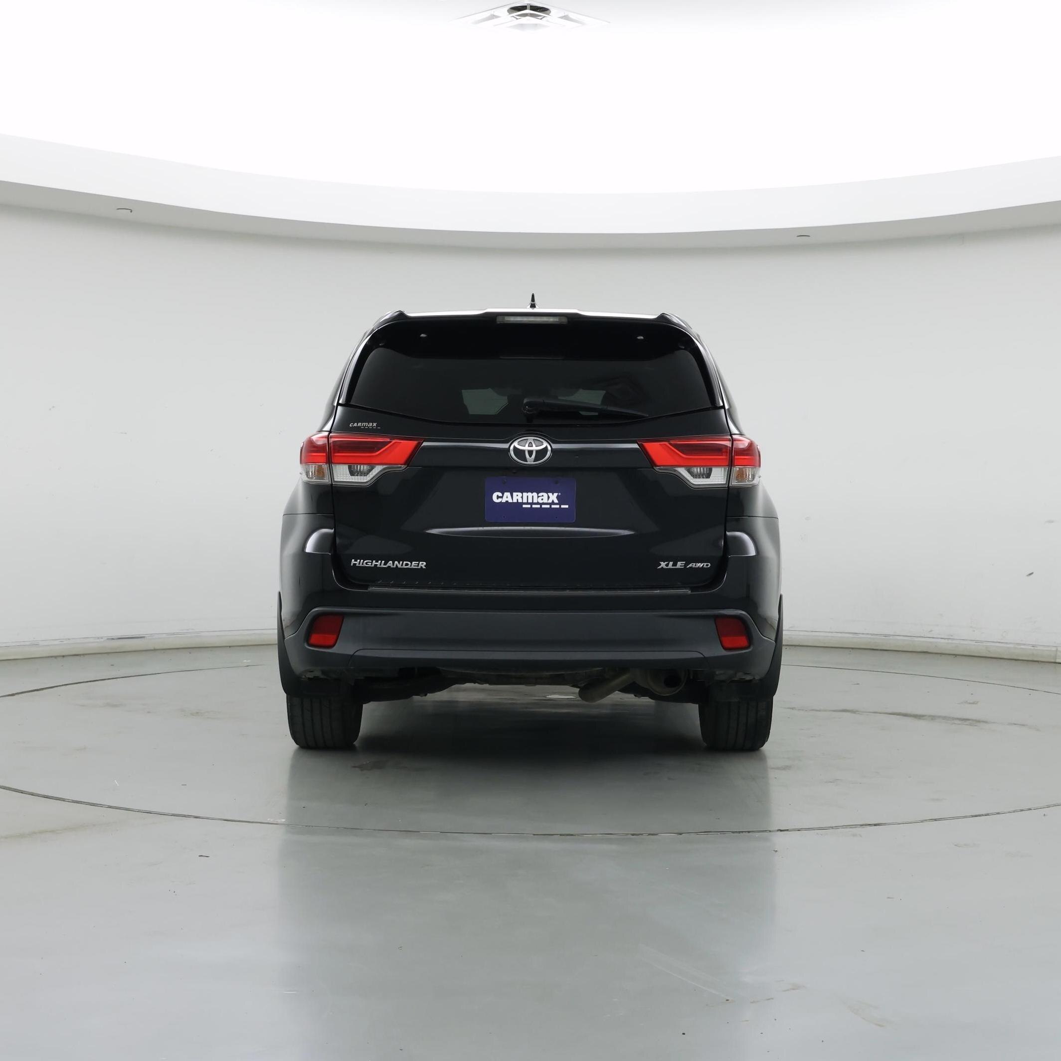 Thumbnail: 2017 Toyota Highlander - 6