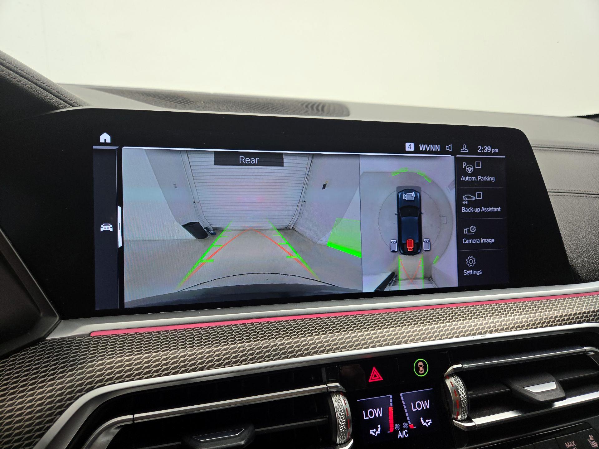 Thumbnail: 2021 BMW X6 - 15
