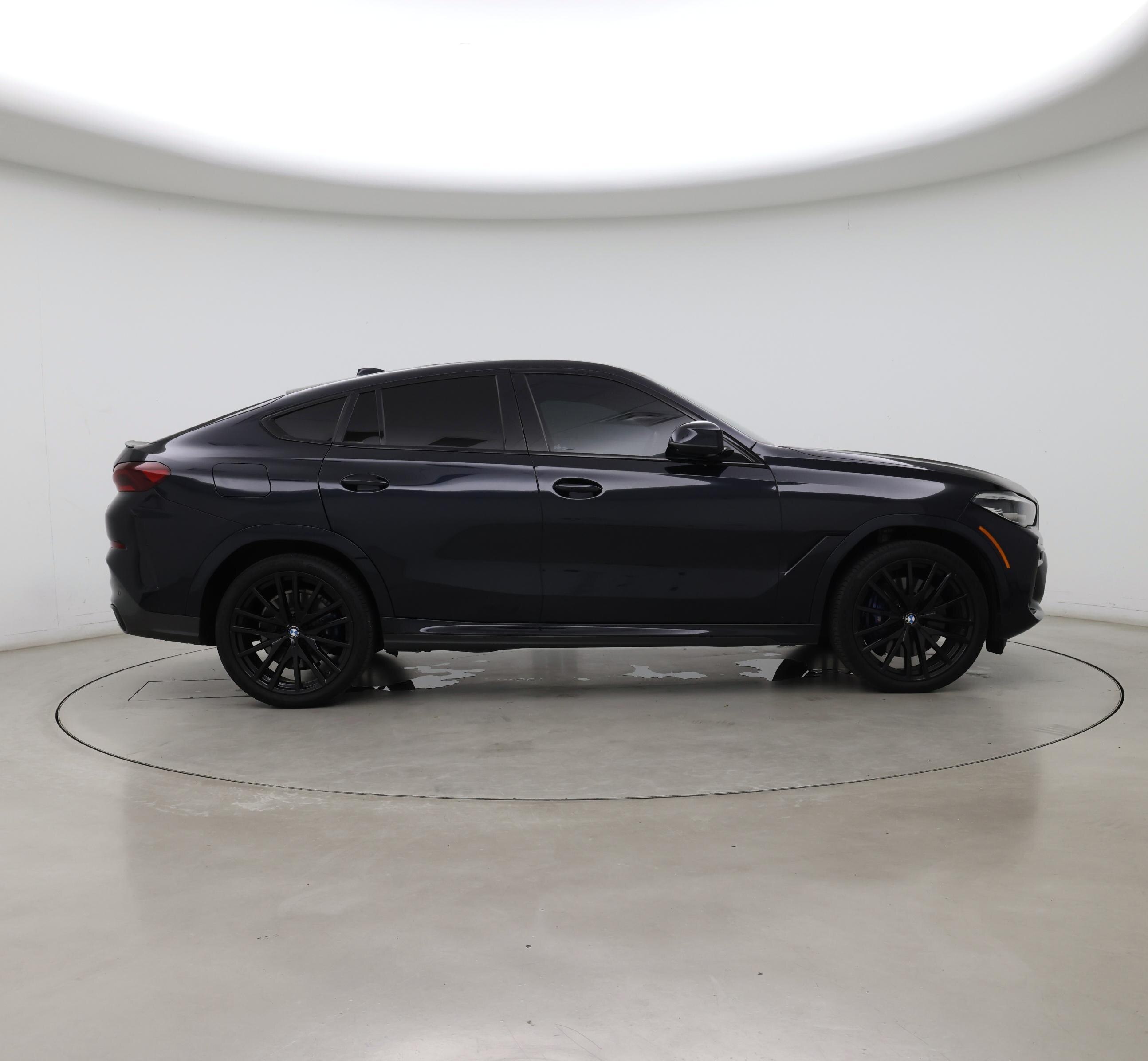 Thumbnail: 2021 BMW X6 - 7