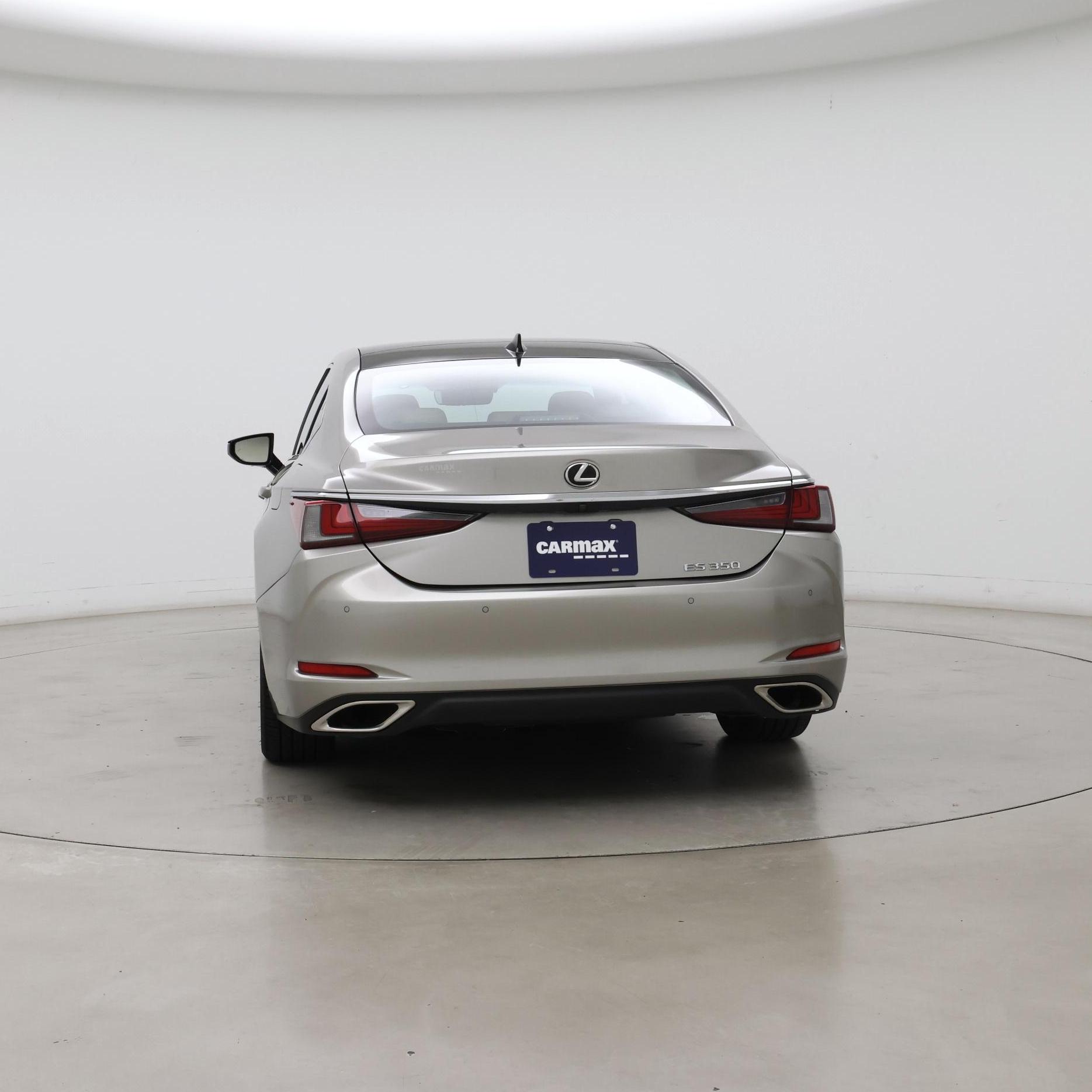 Thumbnail: 2019 Lexus ES - 6