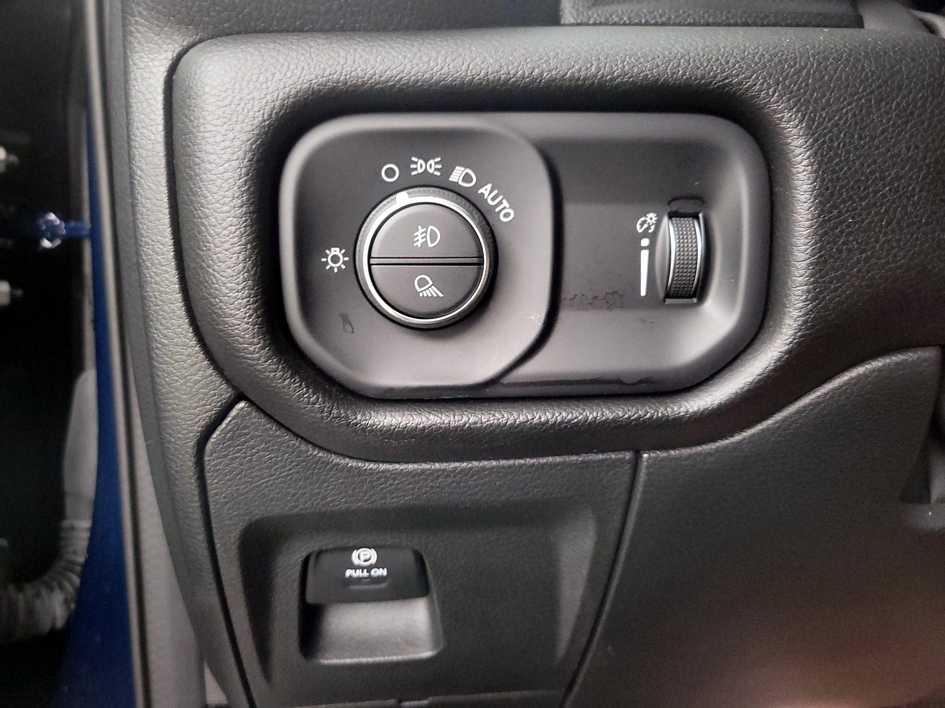 Thumbnail: 2023 RAM 1500 - 11