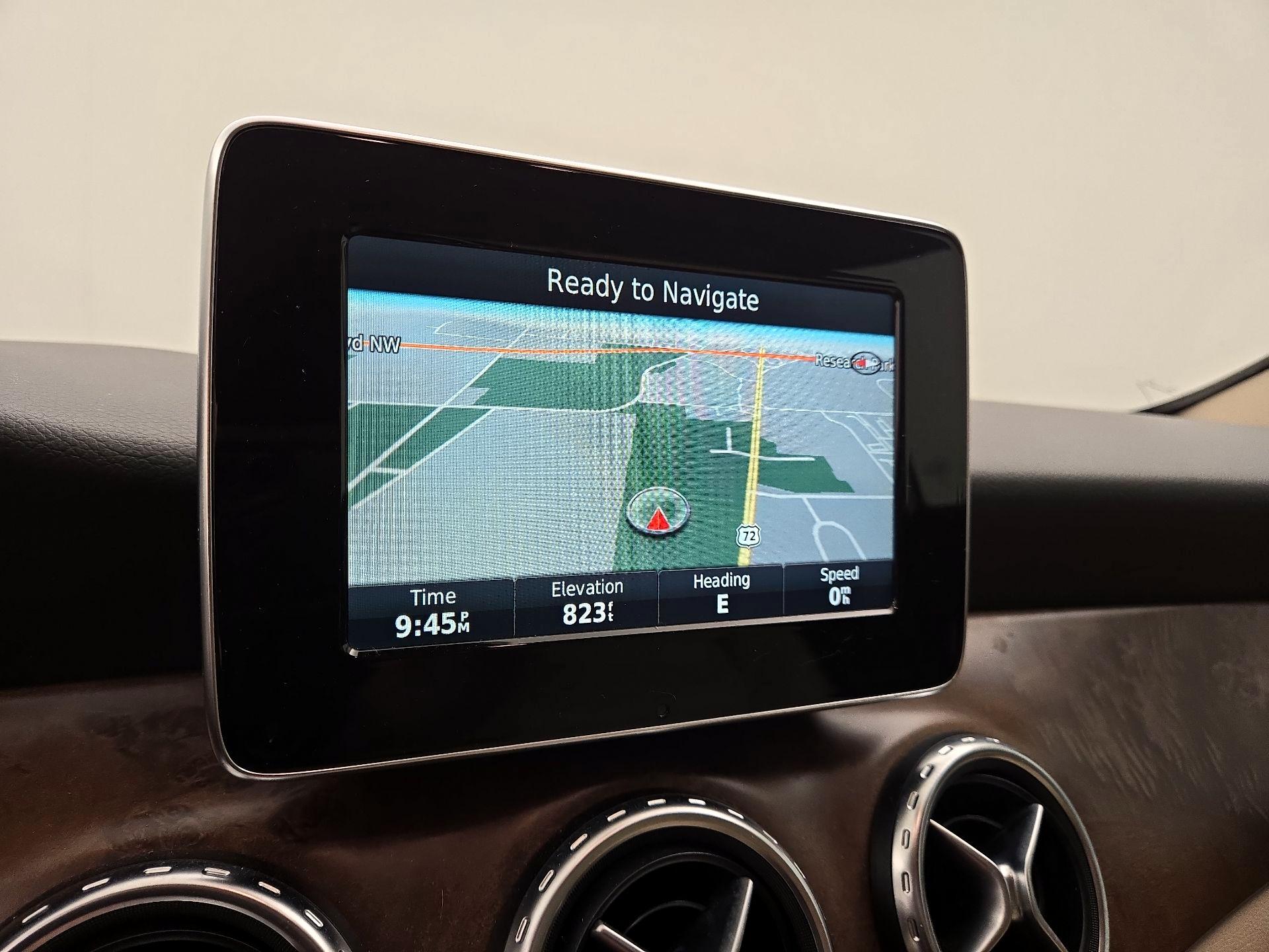 Thumbnail: 2016 Mercedes-Benz GLA - 14