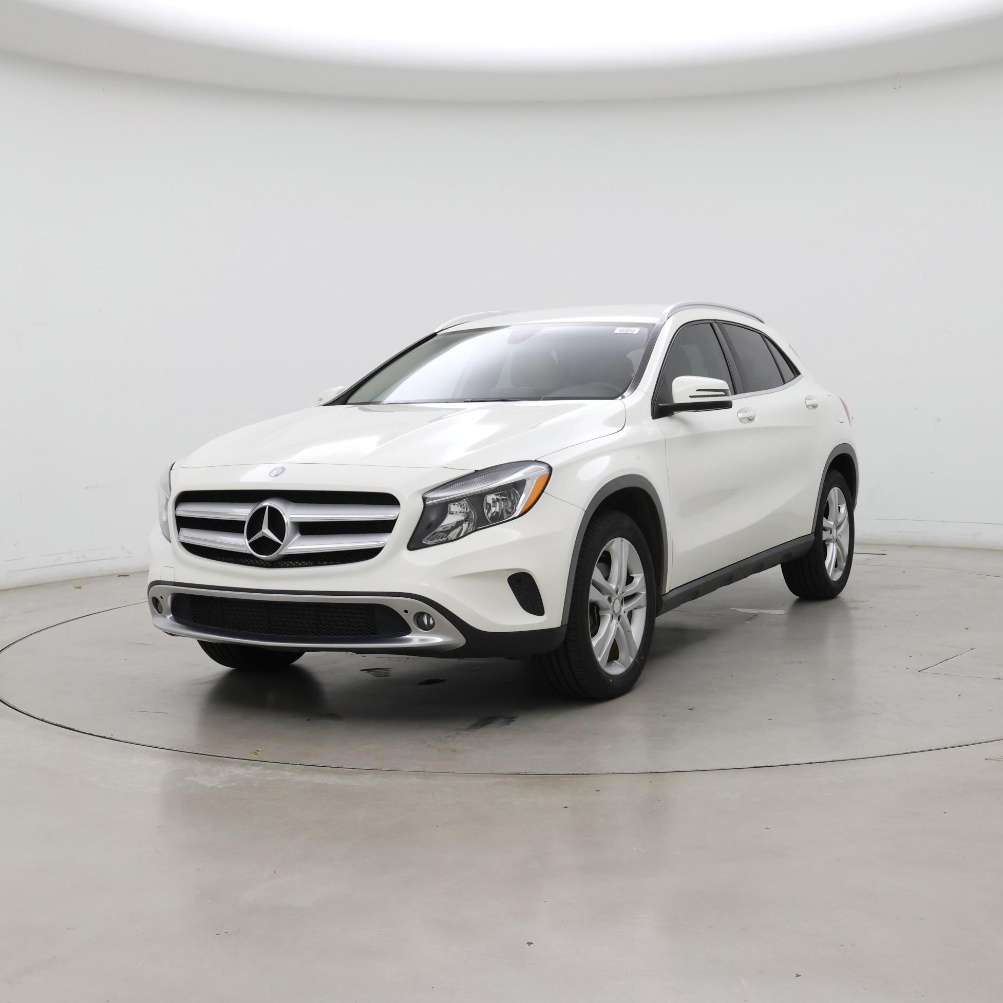 Thumbnail: 2016 Mercedes-Benz GLA - 4