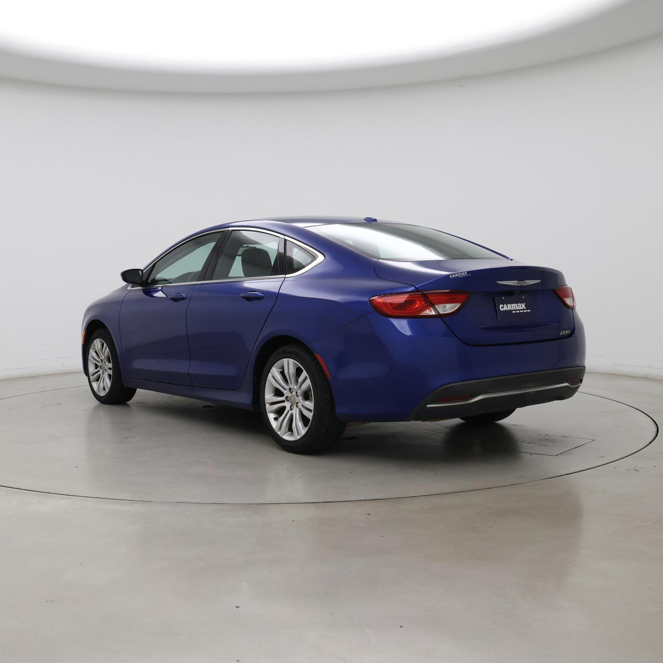 Thumbnail: 2015 Chrysler 200 - 2