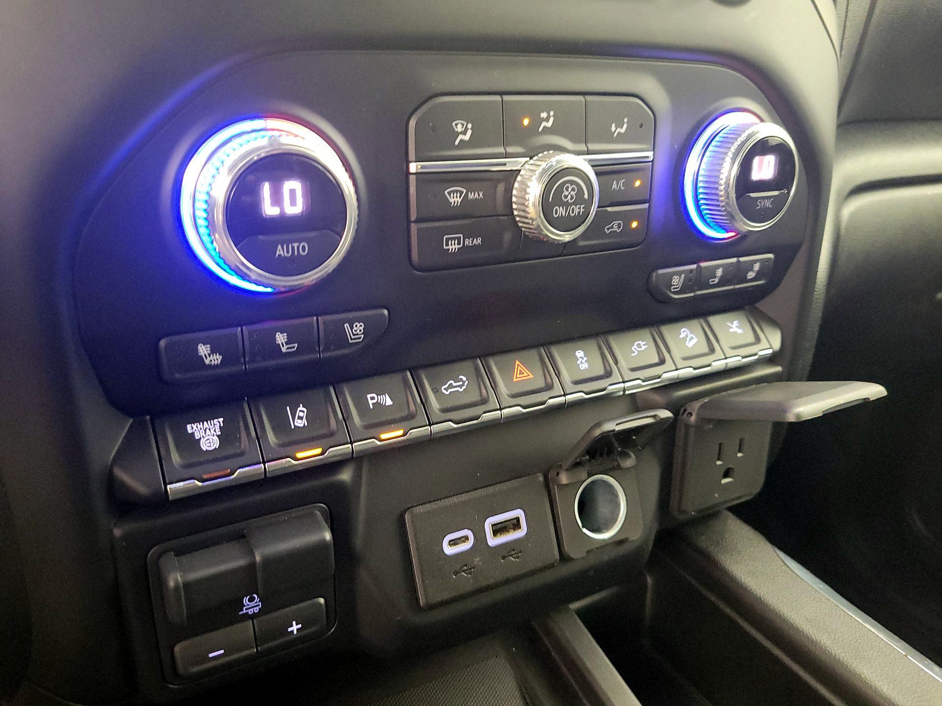 Thumbnail: 2021 GMC Sierra 2500 - 15