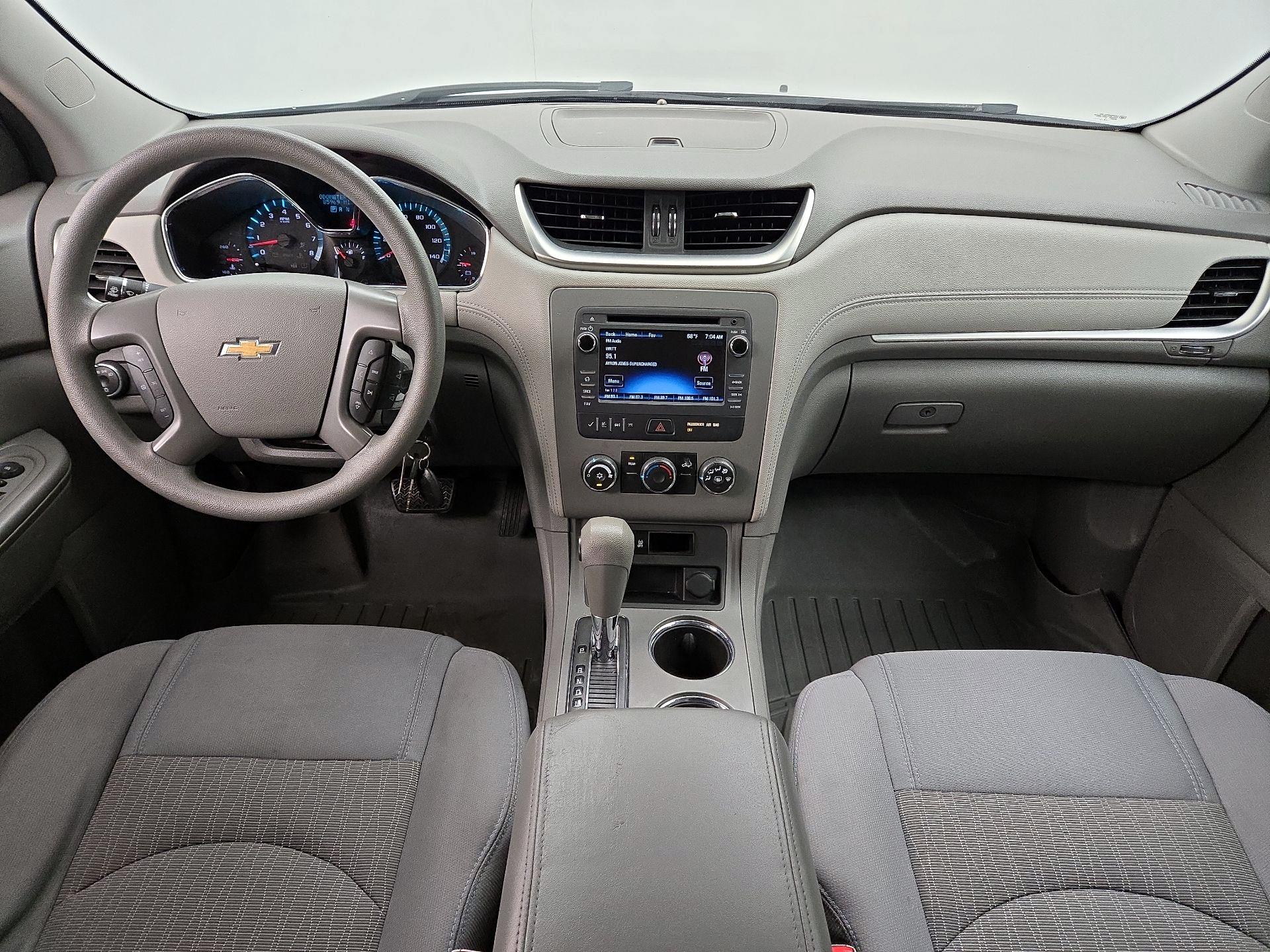 Thumbnail: 2014 Chevrolet Traverse - 9