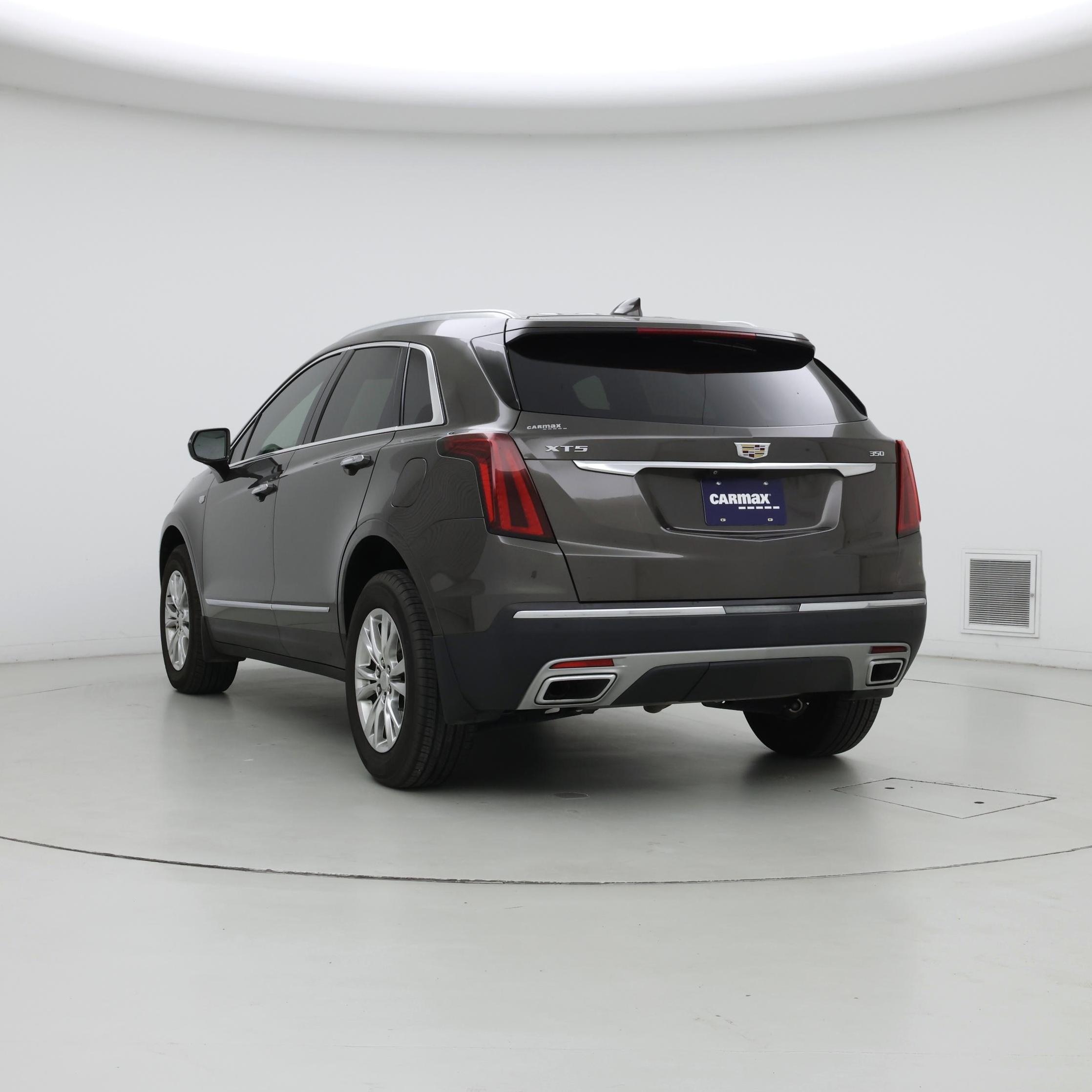 Thumbnail: 2020 Cadillac XT5 - 2