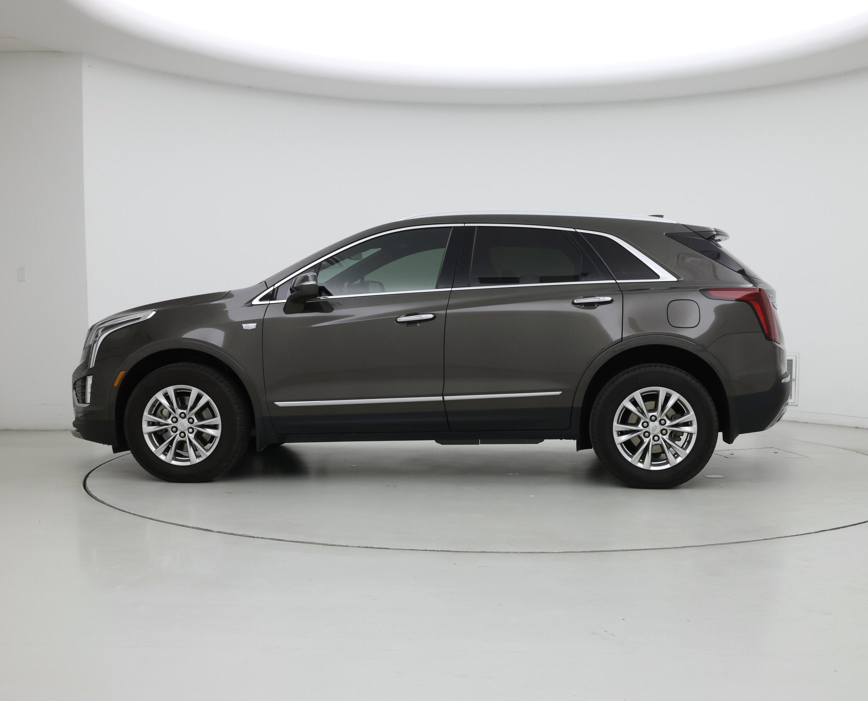 Thumbnail: 2020 Cadillac XT5 - 3