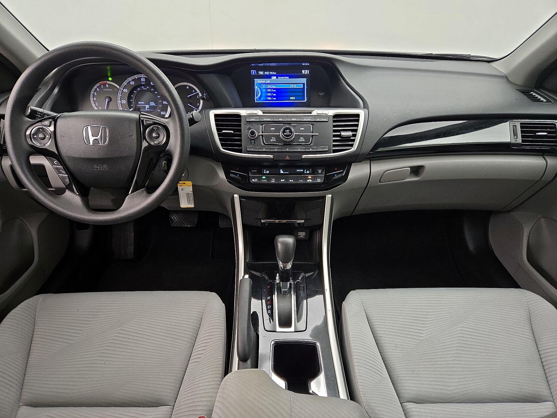 Thumbnail: 2017 Honda Accord - 9