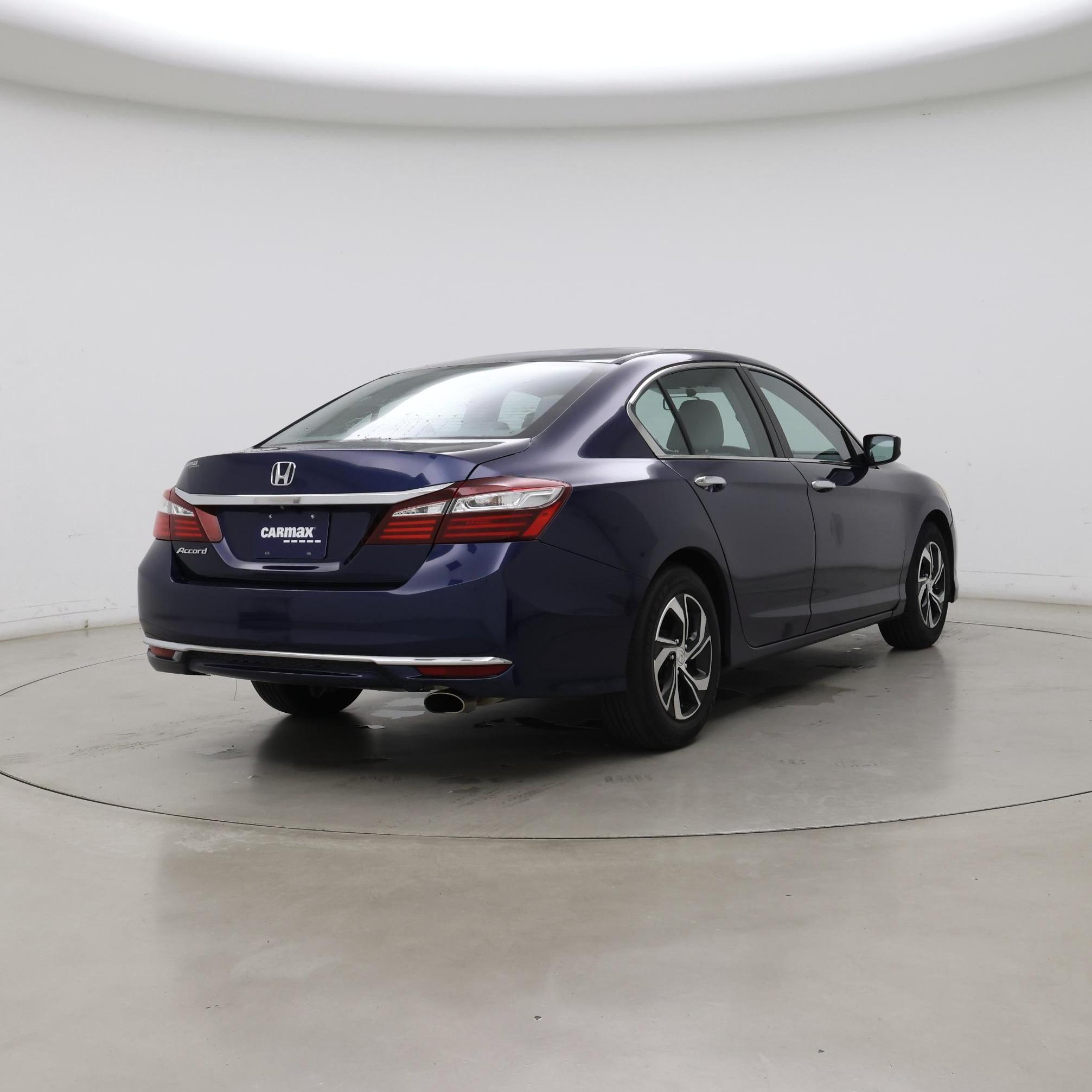 Thumbnail: 2017 Honda Accord - 8