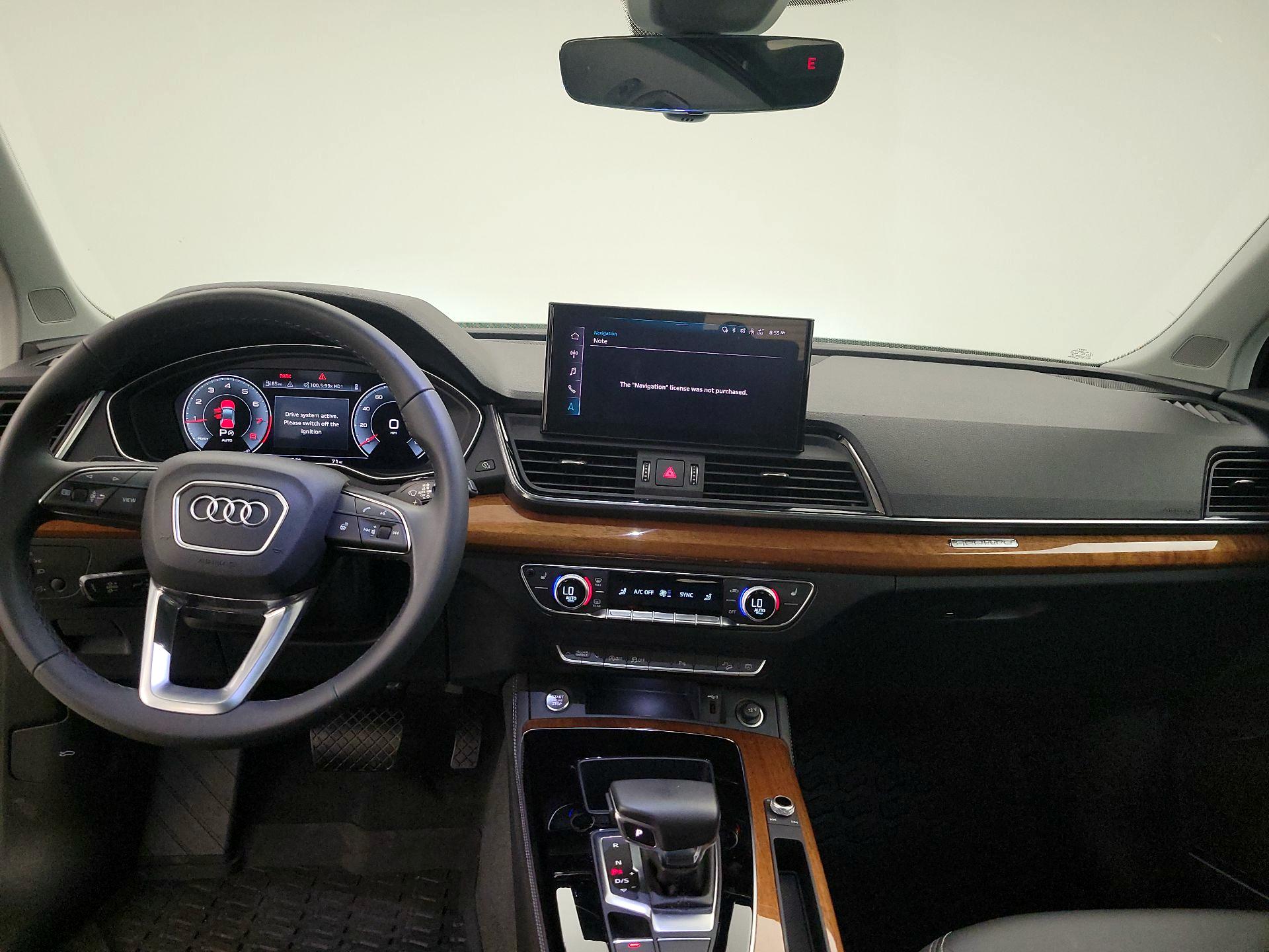 Thumbnail: 2023 Audi Q5 - 8