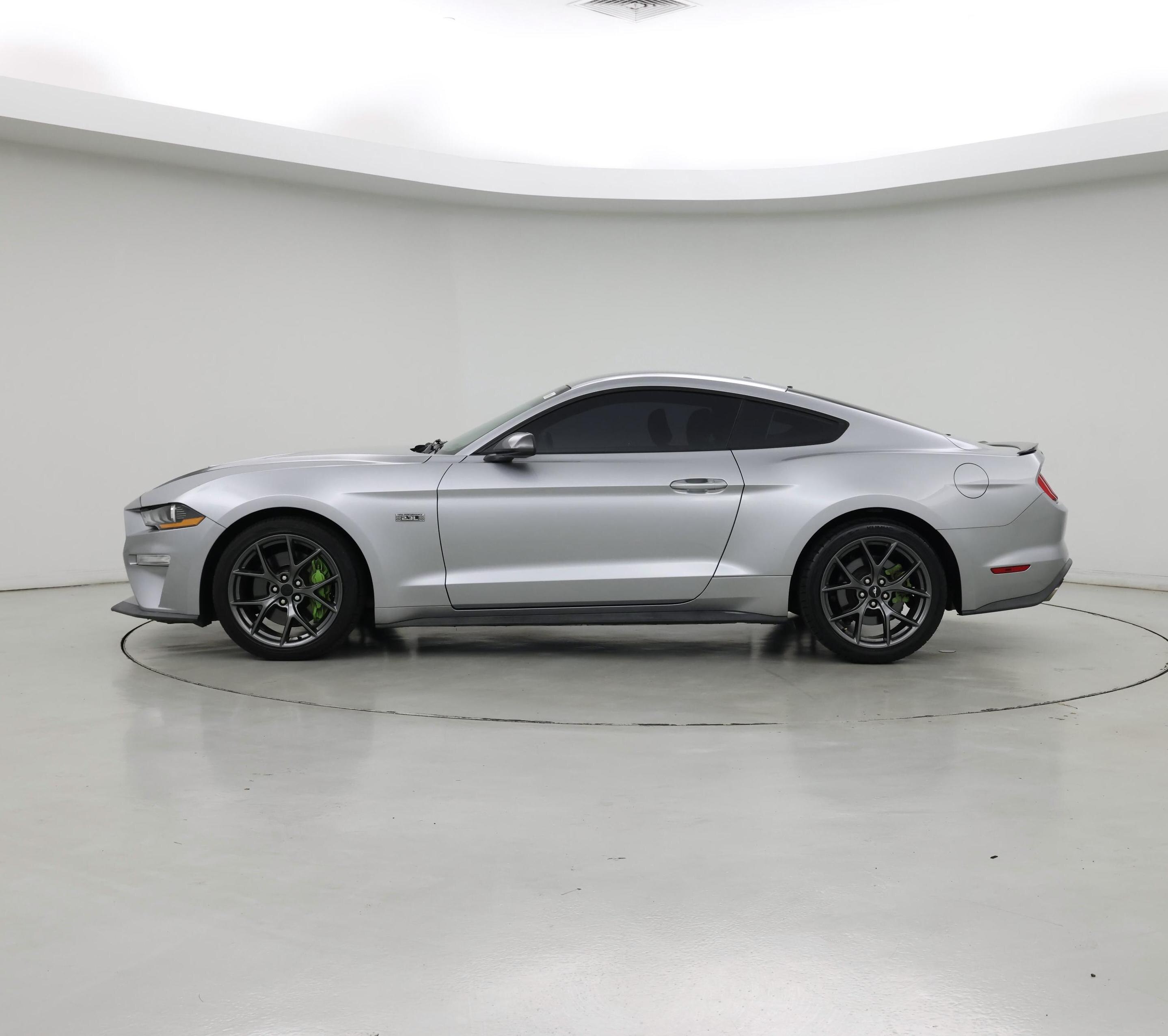 Thumbnail: 2020 Ford Mustang - 3