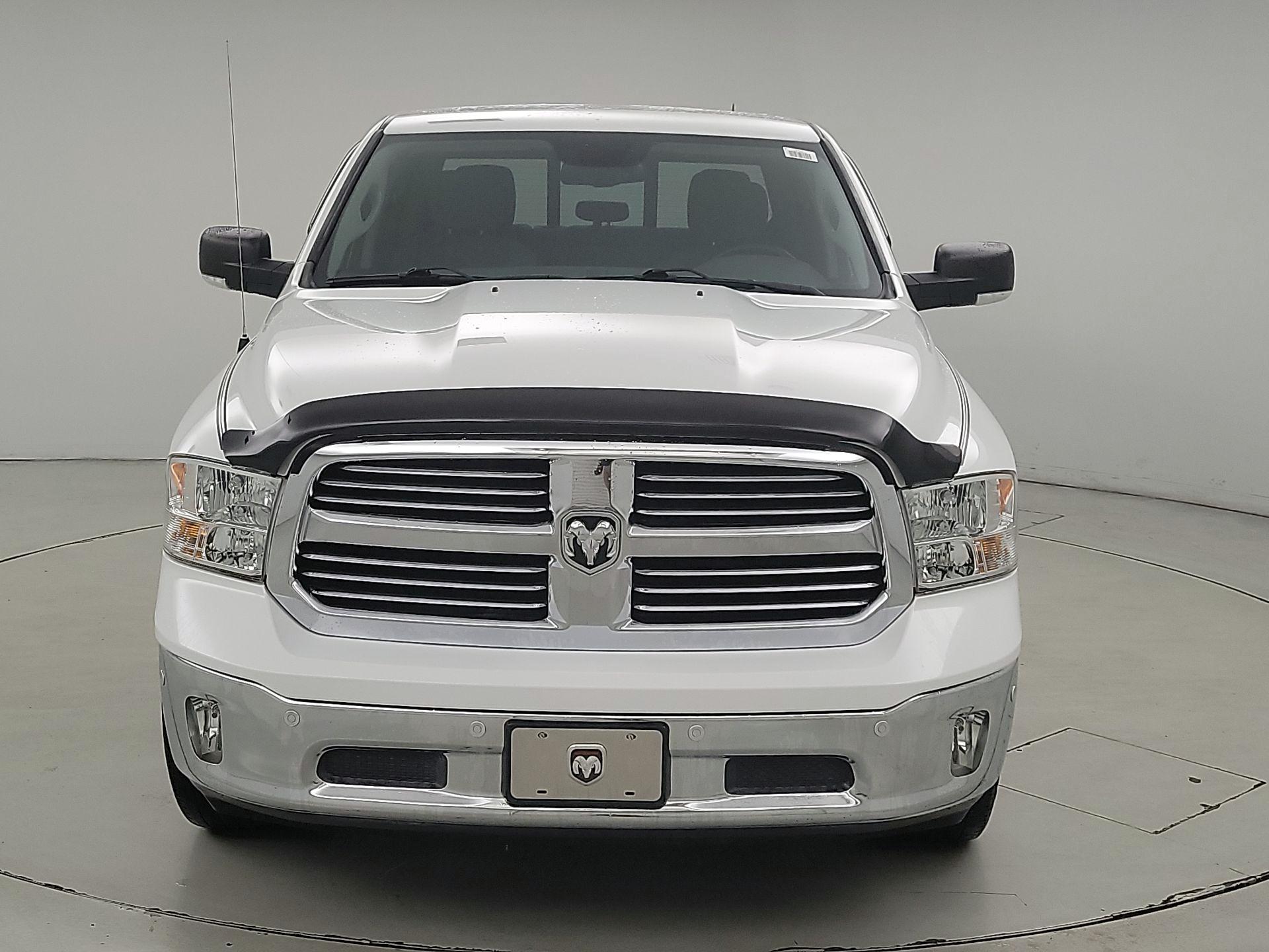 Thumbnail: 2019 RAM 1500 Classic - 2