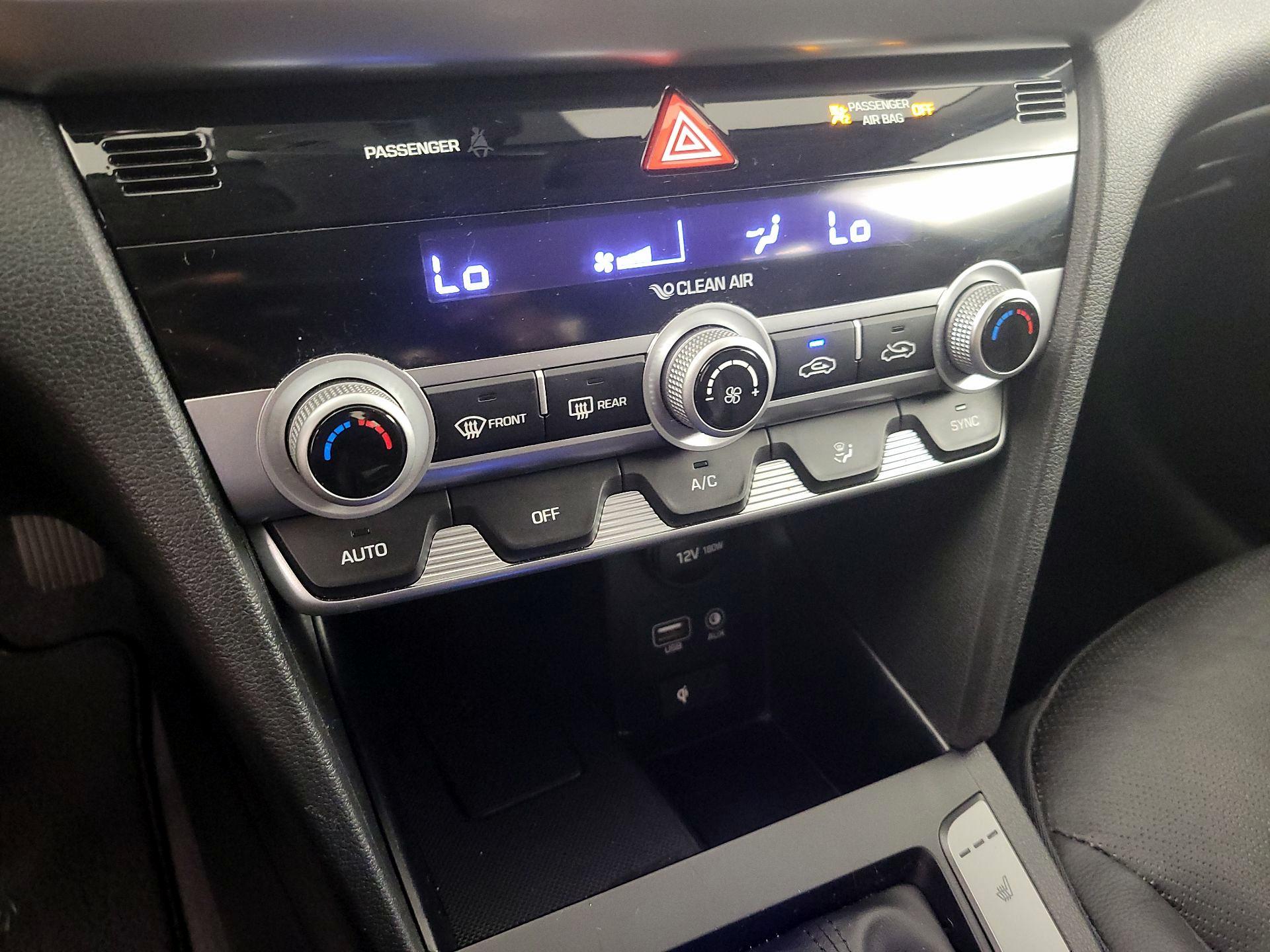 Thumbnail: 2020 Hyundai Elantra - 13