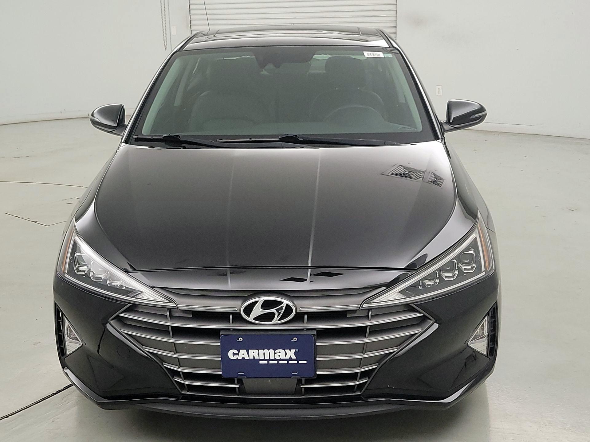 Thumbnail: 2020 Hyundai Elantra - 2