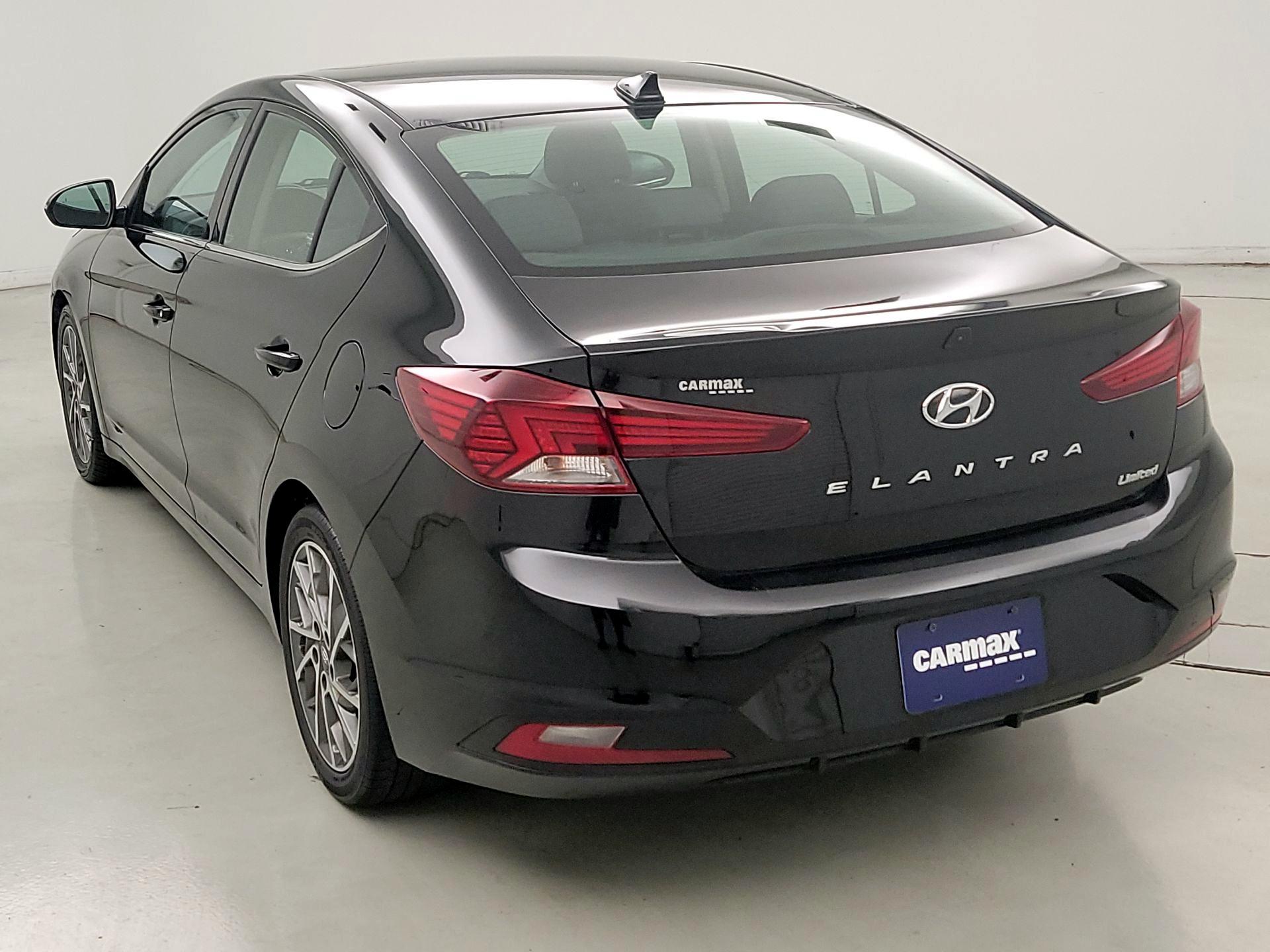 Thumbnail: 2020 Hyundai Elantra - 7