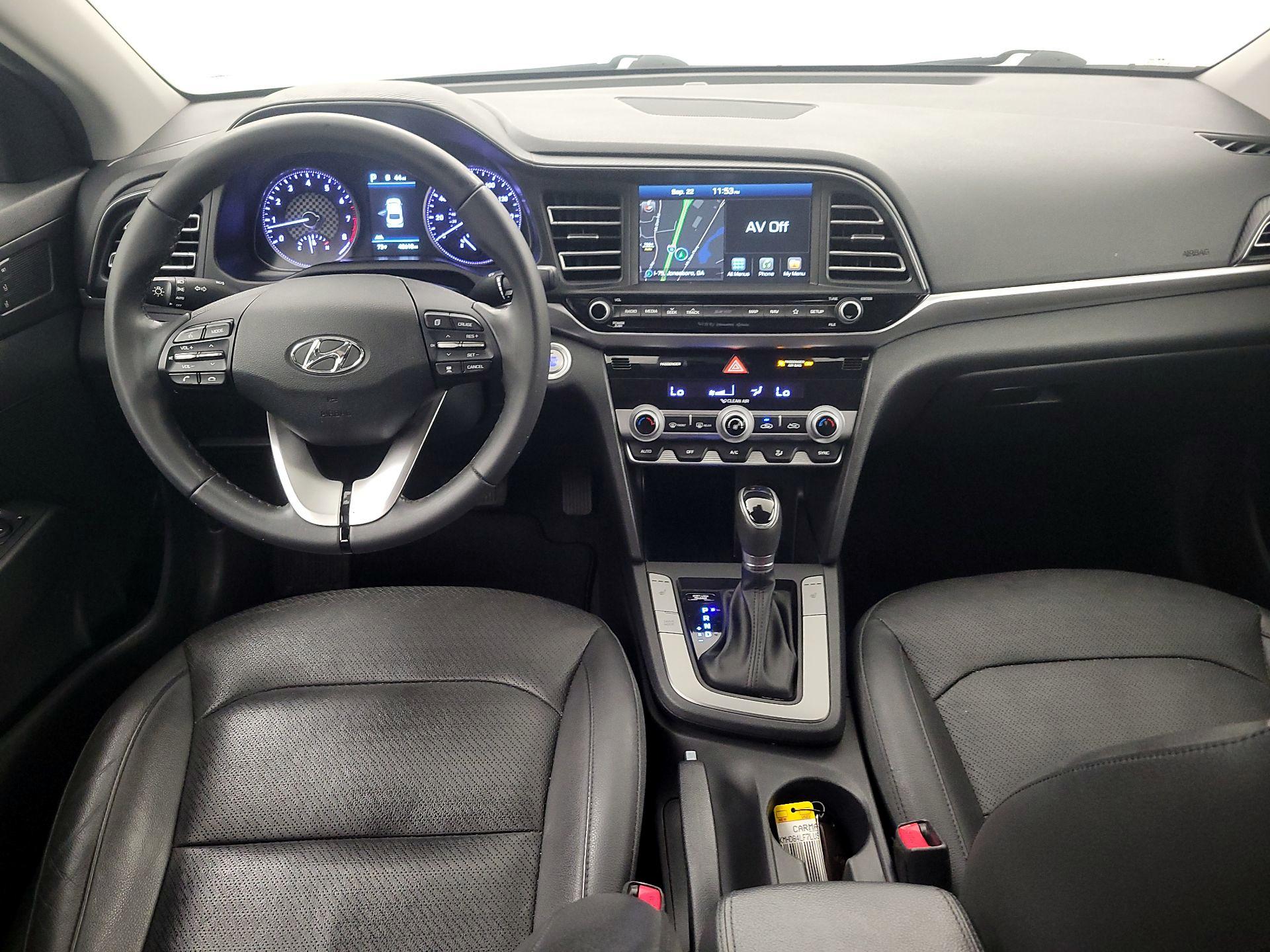 Thumbnail: 2020 Hyundai Elantra - 8