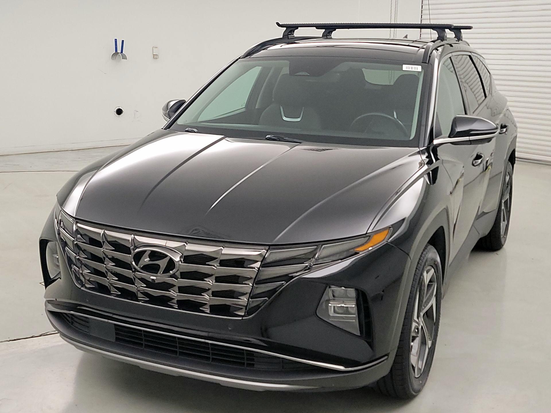 Thumbnail: 2022 Hyundai Tucson - 3