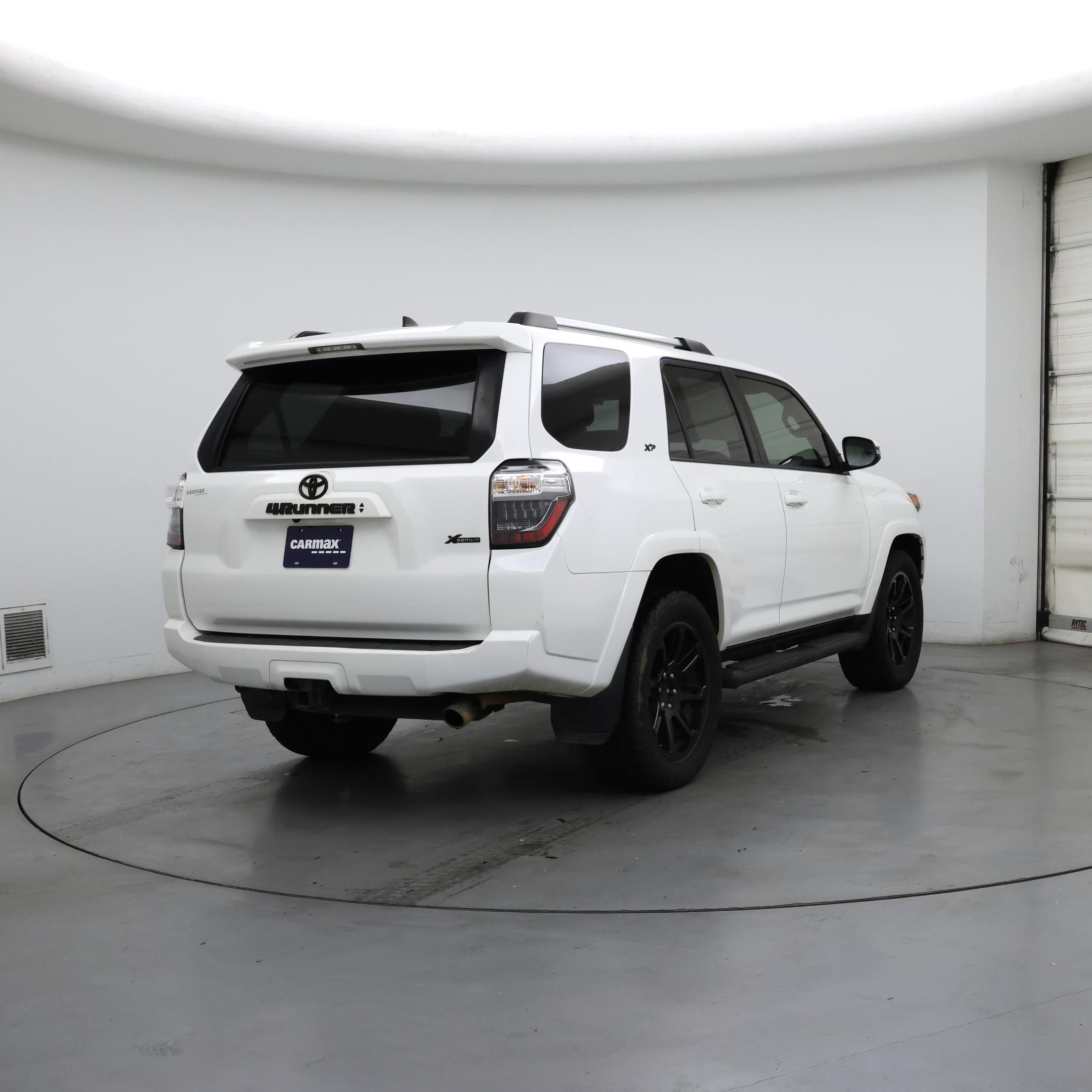 Thumbnail: 2022 Toyota 4Runner - 8