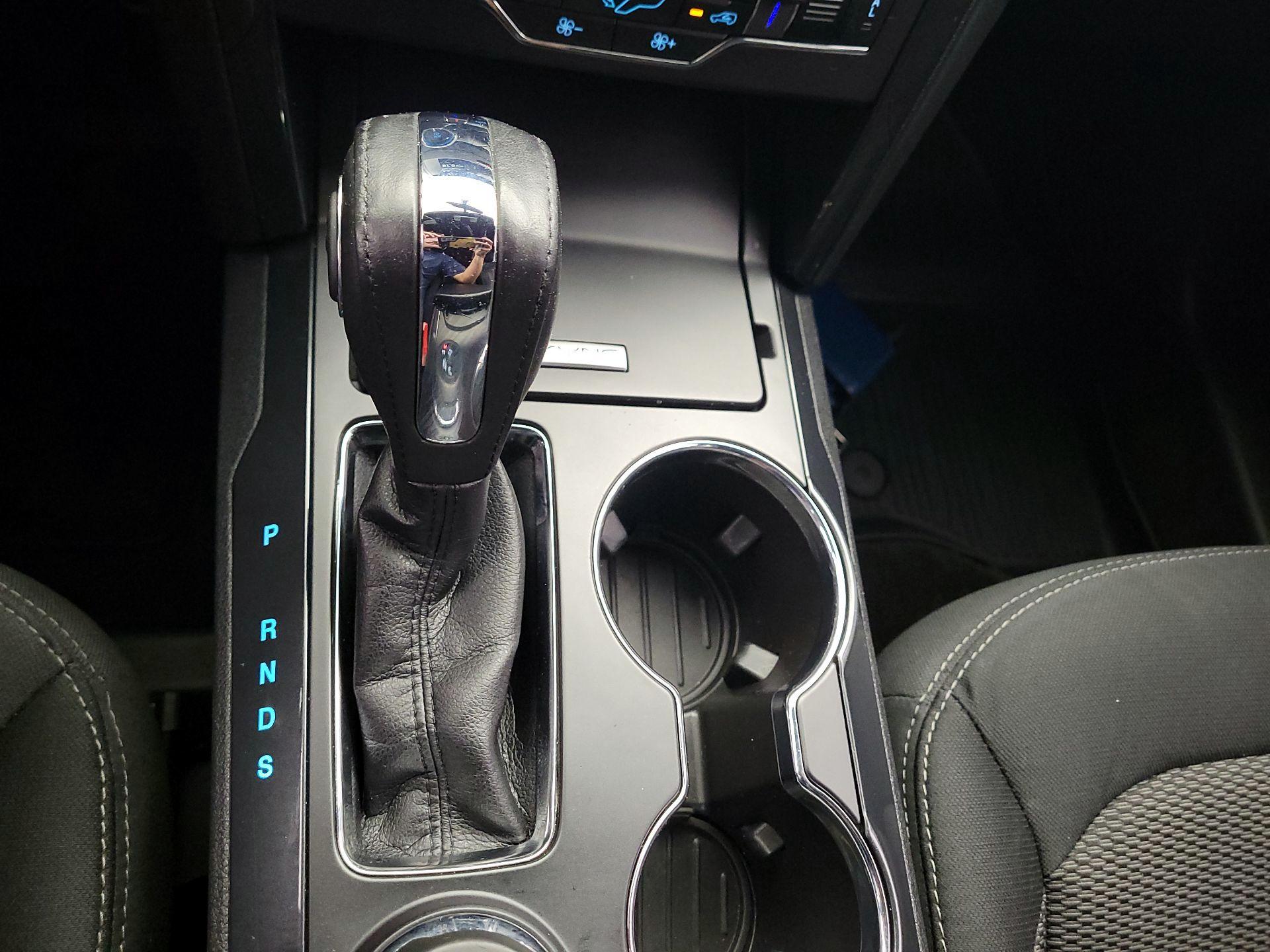 Thumbnail: 2018 Ford Explorer - 15