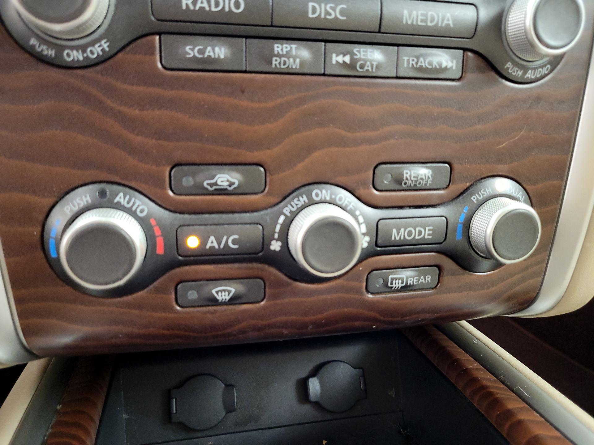 Thumbnail: 2017 Nissan Pathfinder - 17