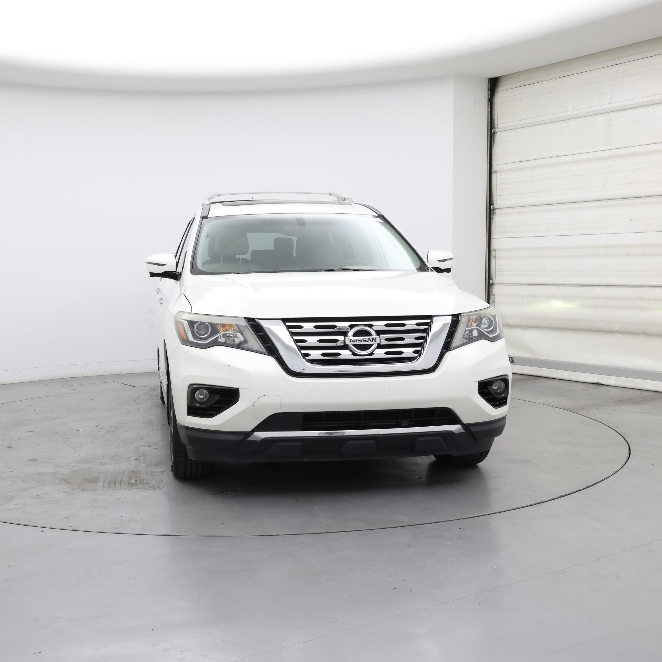 Thumbnail: 2017 Nissan Pathfinder - 5