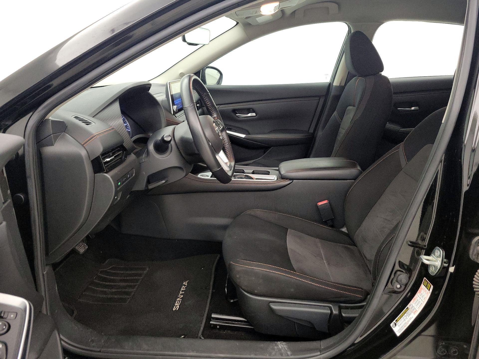 Thumbnail: 2022 Nissan Sentra - 11