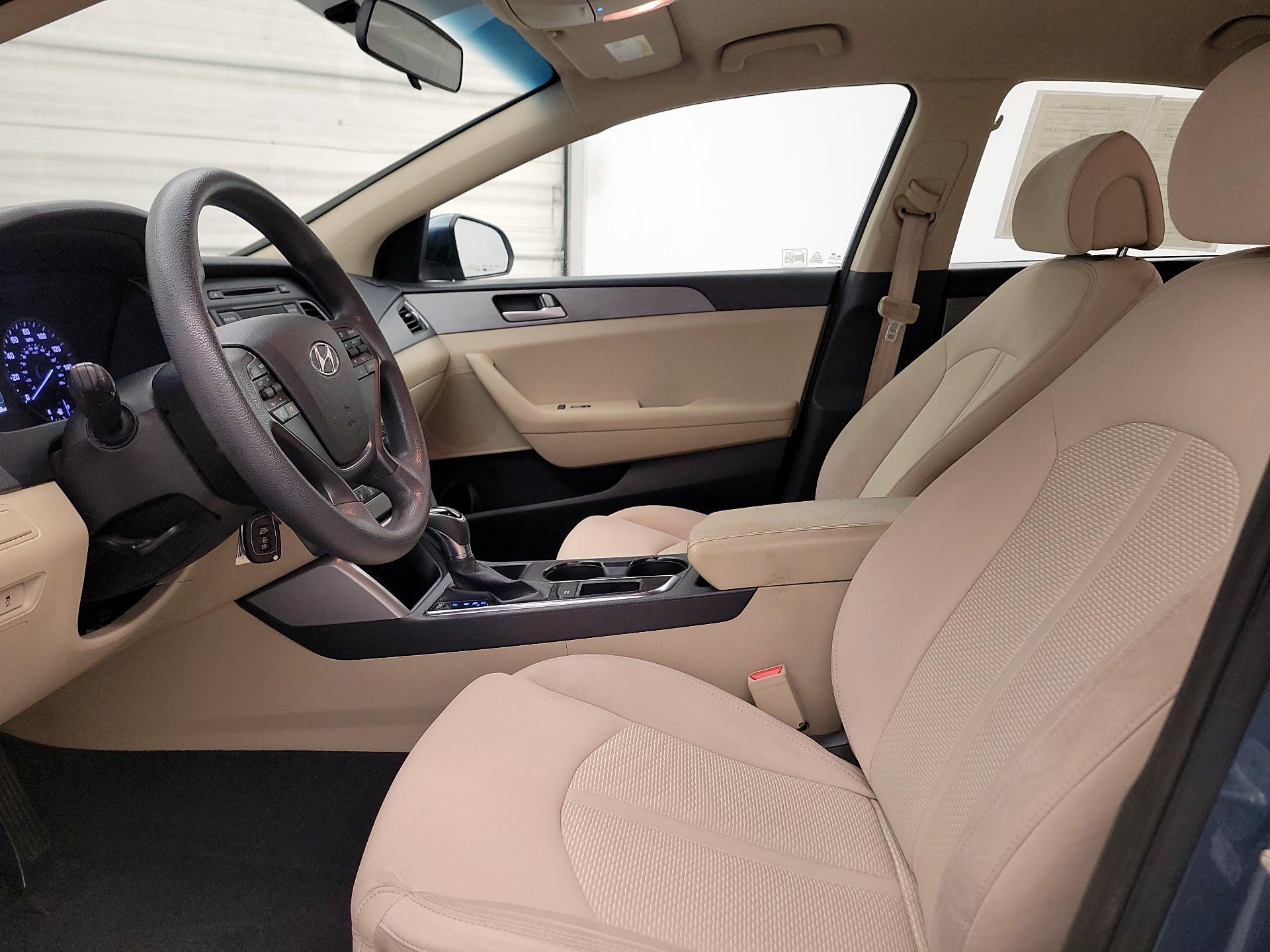 Thumbnail: 2015 Hyundai Sonata - 11